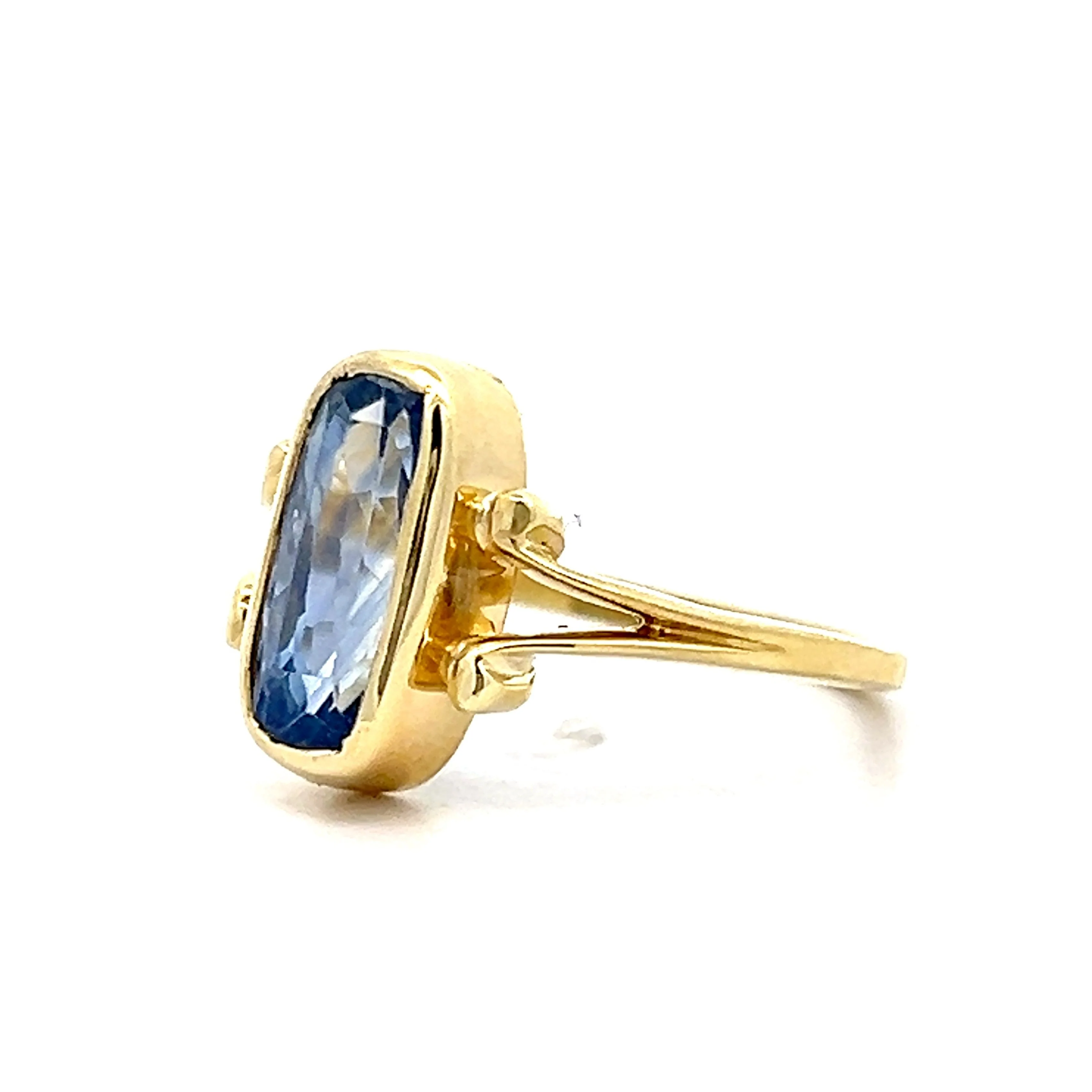 3.10 Unheated Blue Sapphire Cocktail Ring in 18k - Image 2