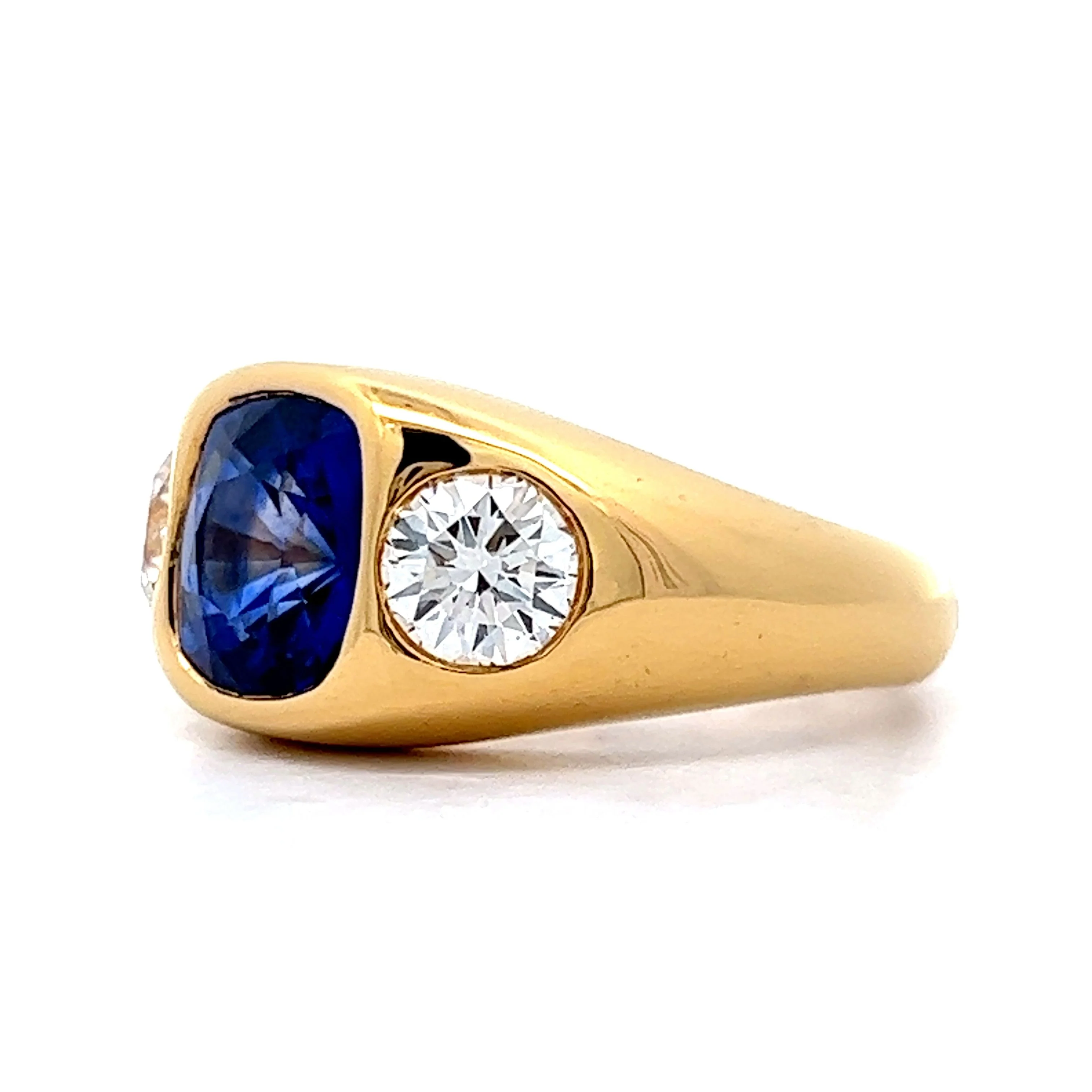 3.21 Sapphire & Diamond Cocktail Ring in 18k Yellow Gold - Image 2