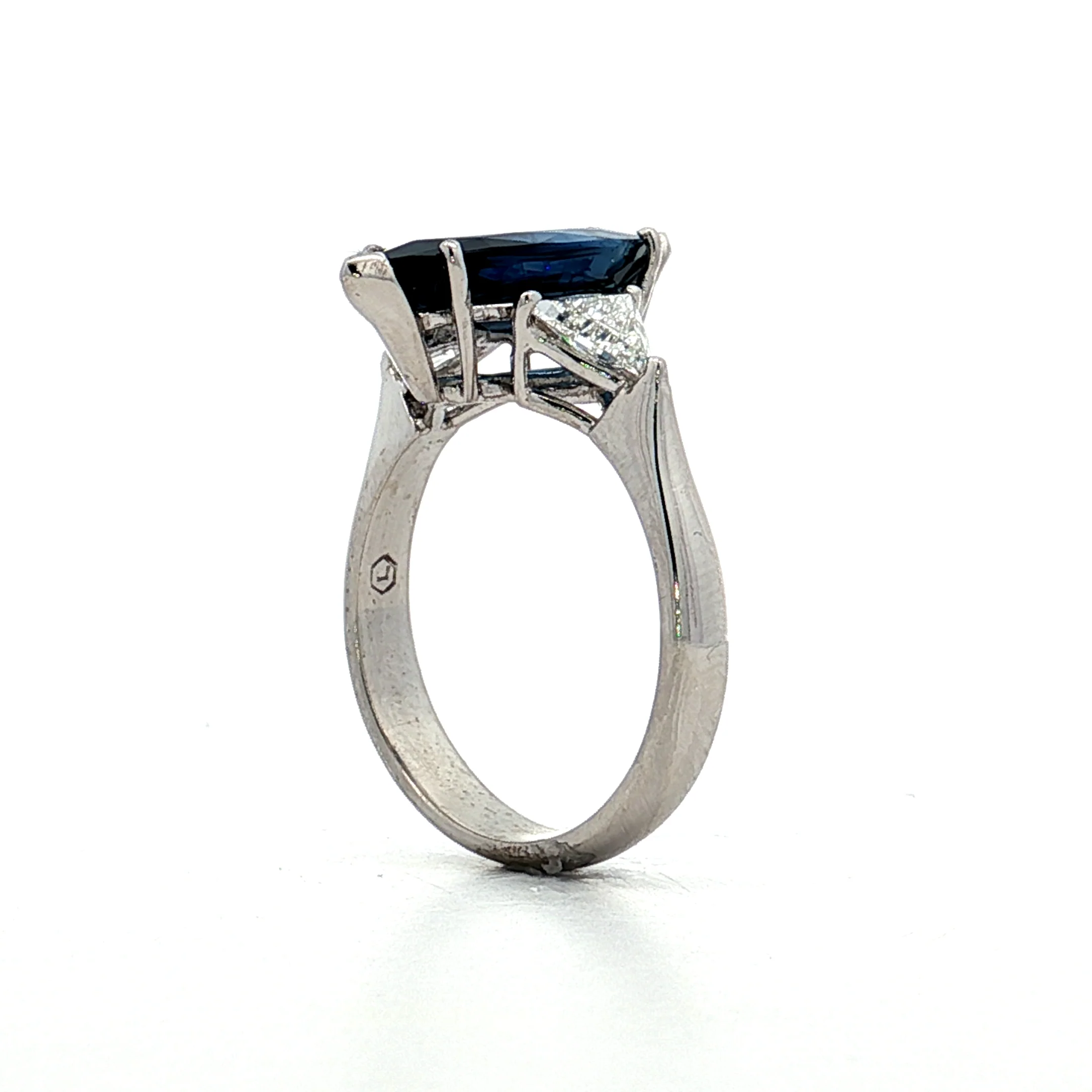 3.33 Marquise Sapphire Engagement Ring in 18k - Image 5
