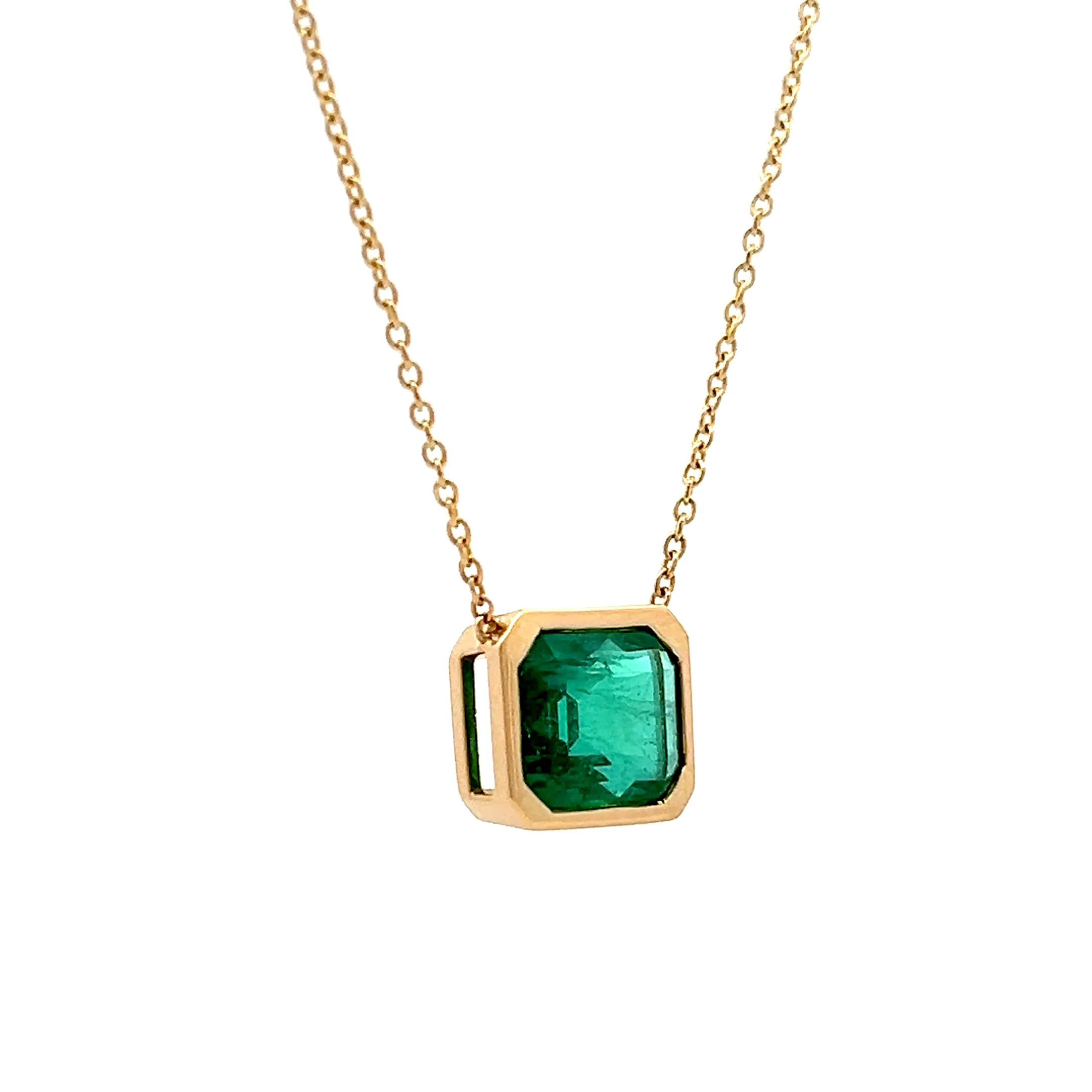 3.42 Emerald Cut Emerald Pendant Necklace in 18k - Image 3