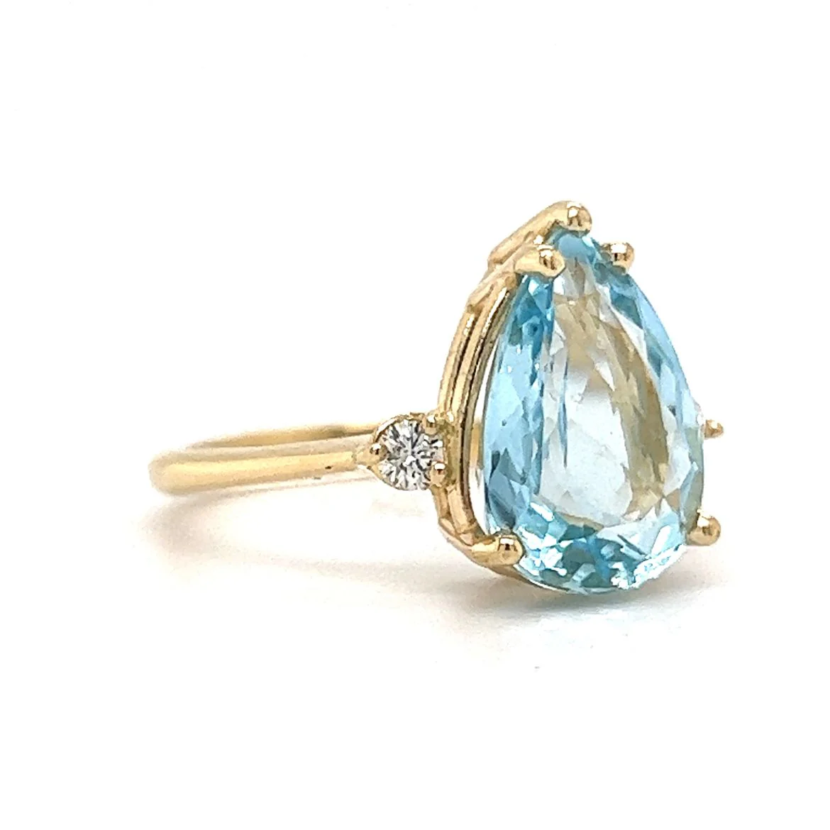 3.72 Carat Aquamarine Engagement Ring in 14k Yellow Gold - Image 3
