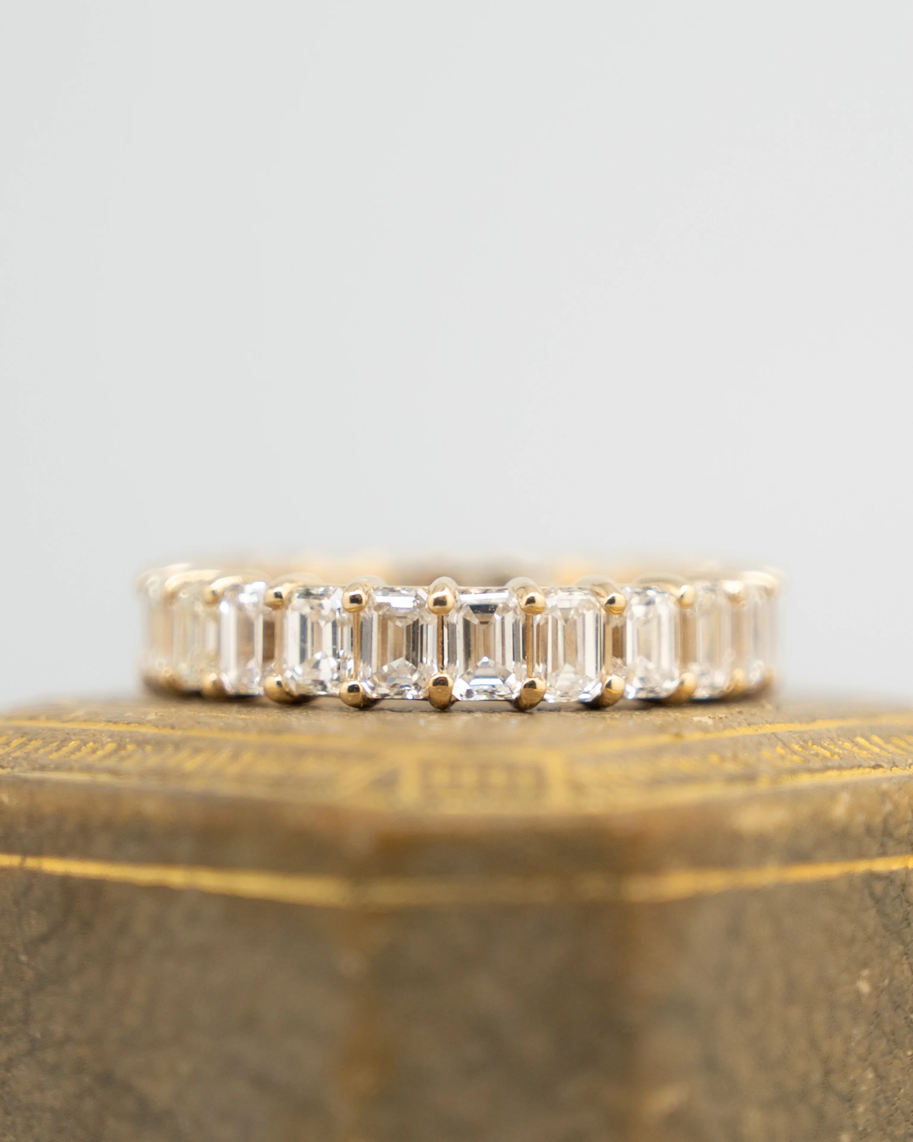 3.76 Emerald Cut Diamond Eternity Band in 14k - Image 7