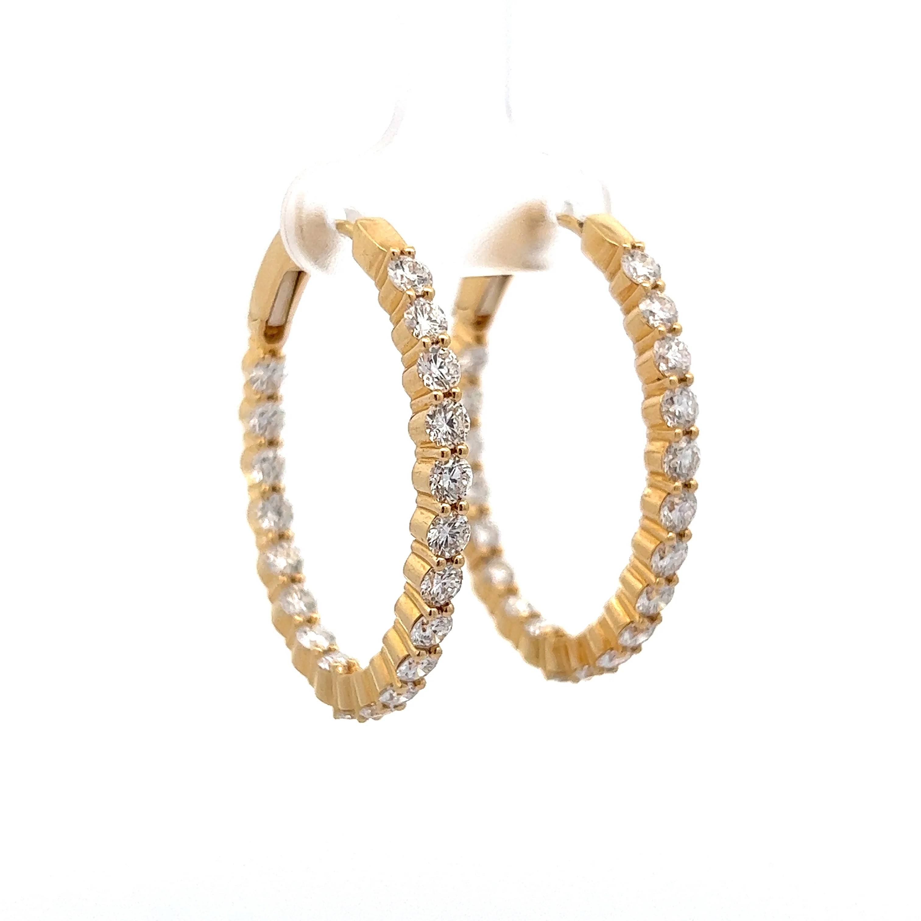 3.95 Diamond Oval Hoop Earrings in 18K Yellow Gold - Image 3