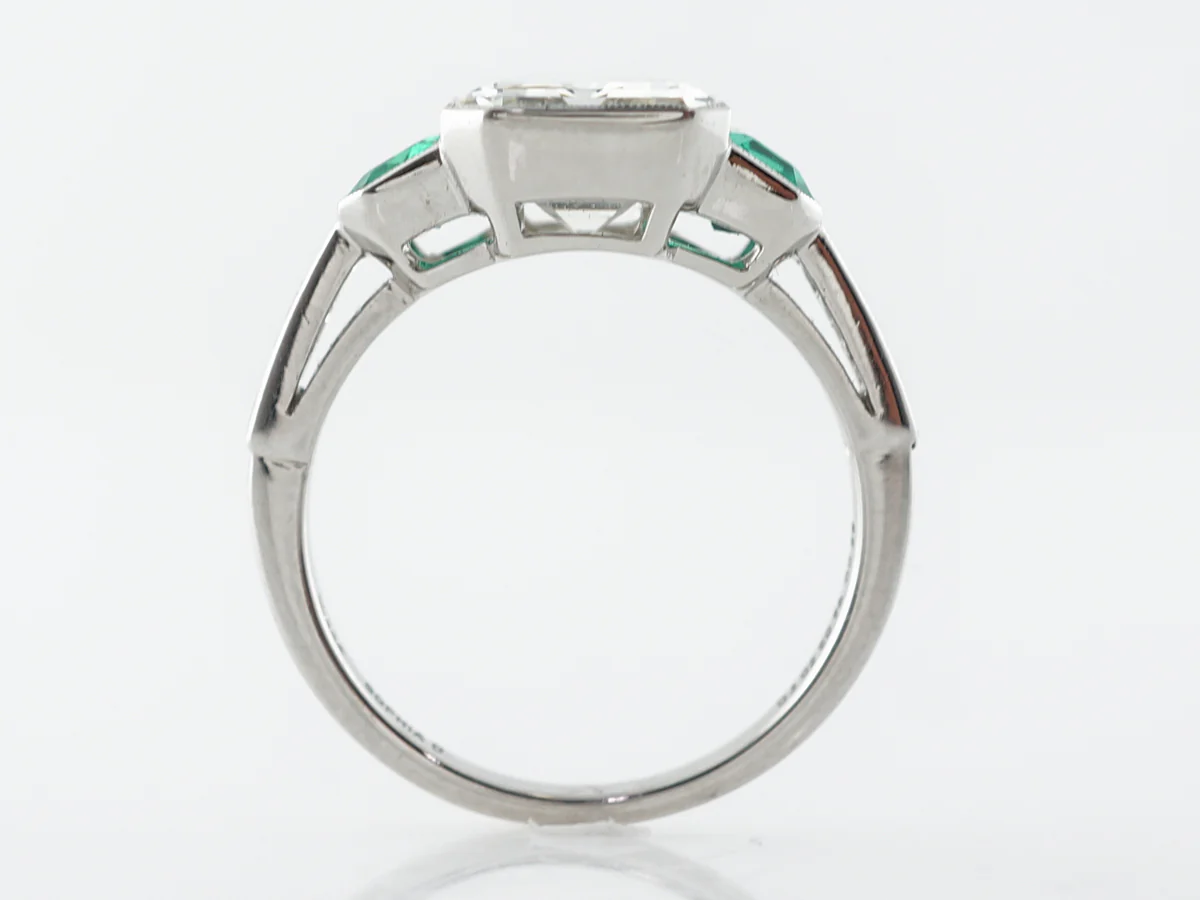 Three Stone Emerald Cut Diamond Engagement Ring in Platinum - Image 4
