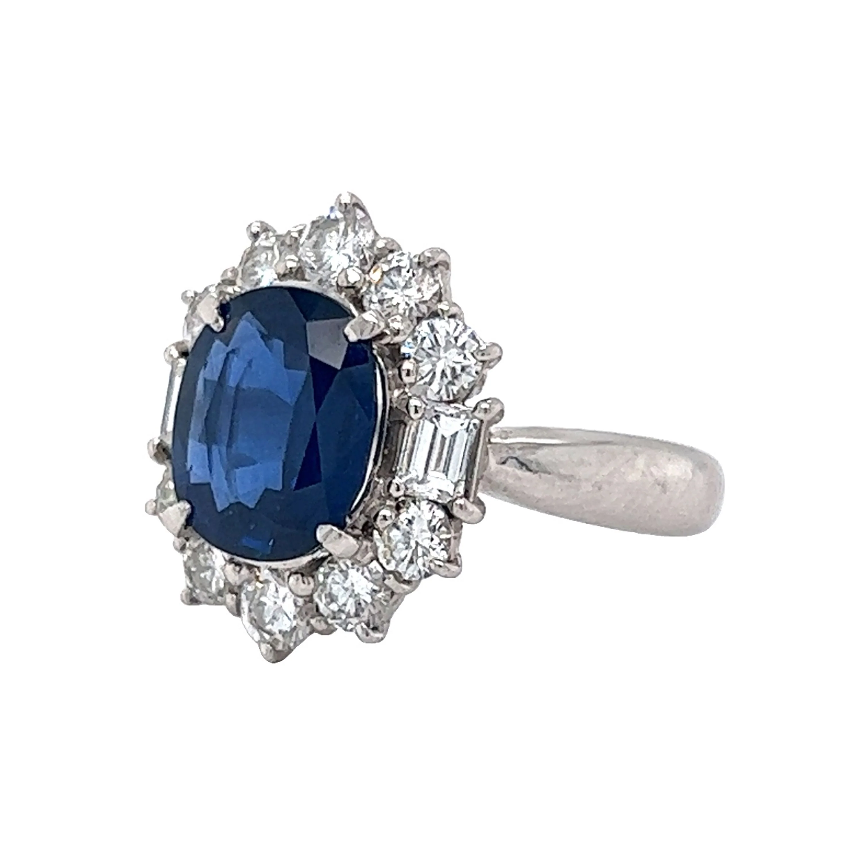 3 Carat Oval Sapphire & Diamond Ring in Platinum - Image 2