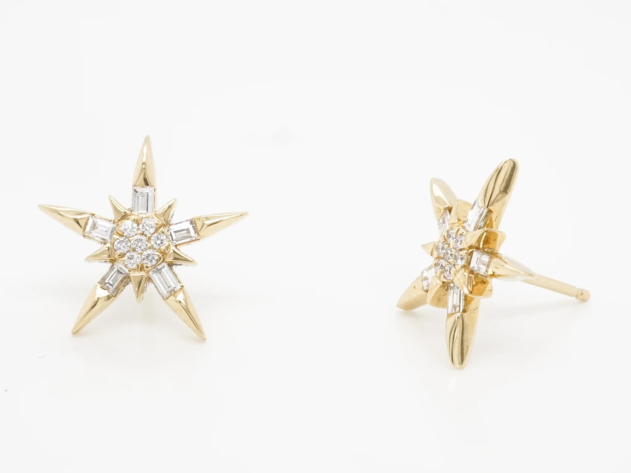 .30 Carat Diamond Starburst Earrings in 18k Yellow Gold - Image 4