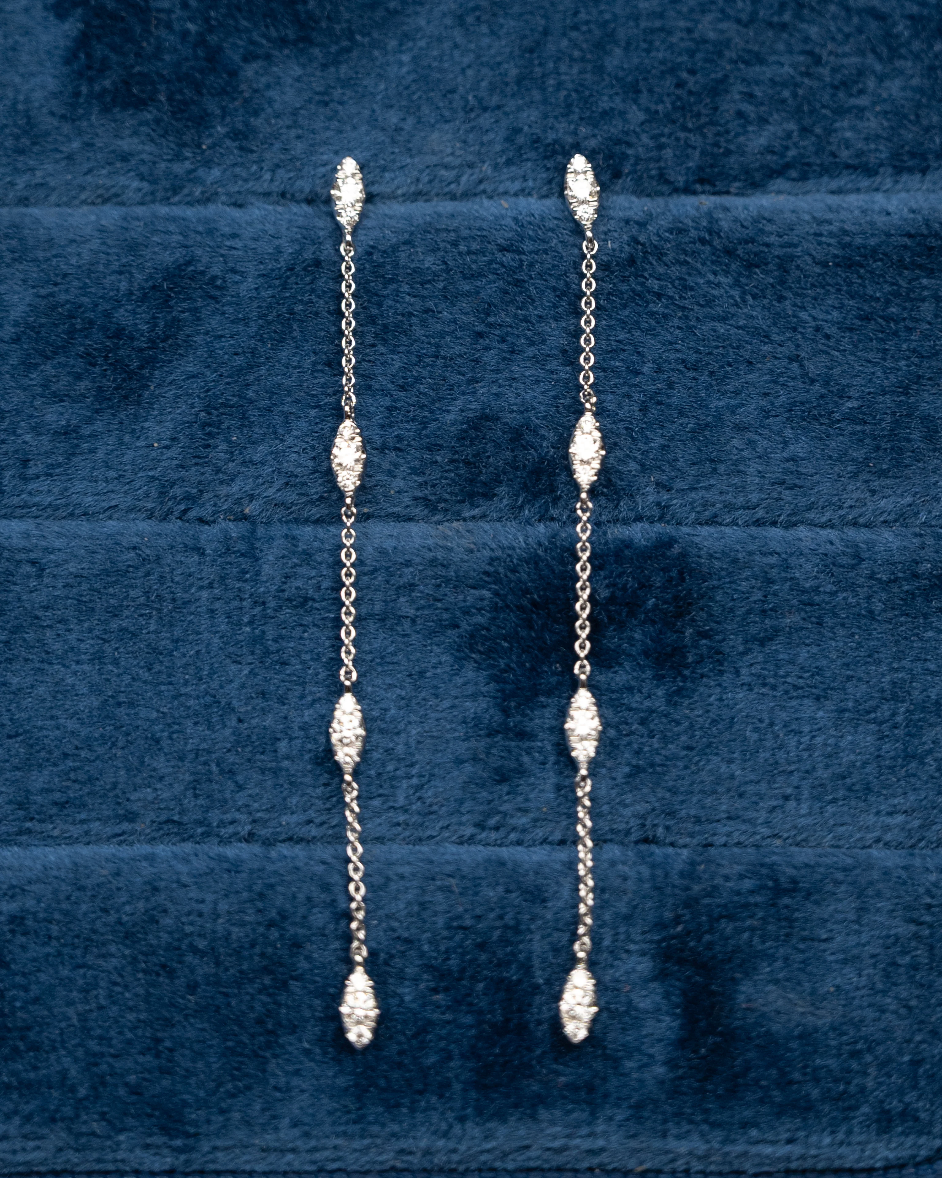 .30 Diamond Dangle Drop Earrings in 18k - Image 4