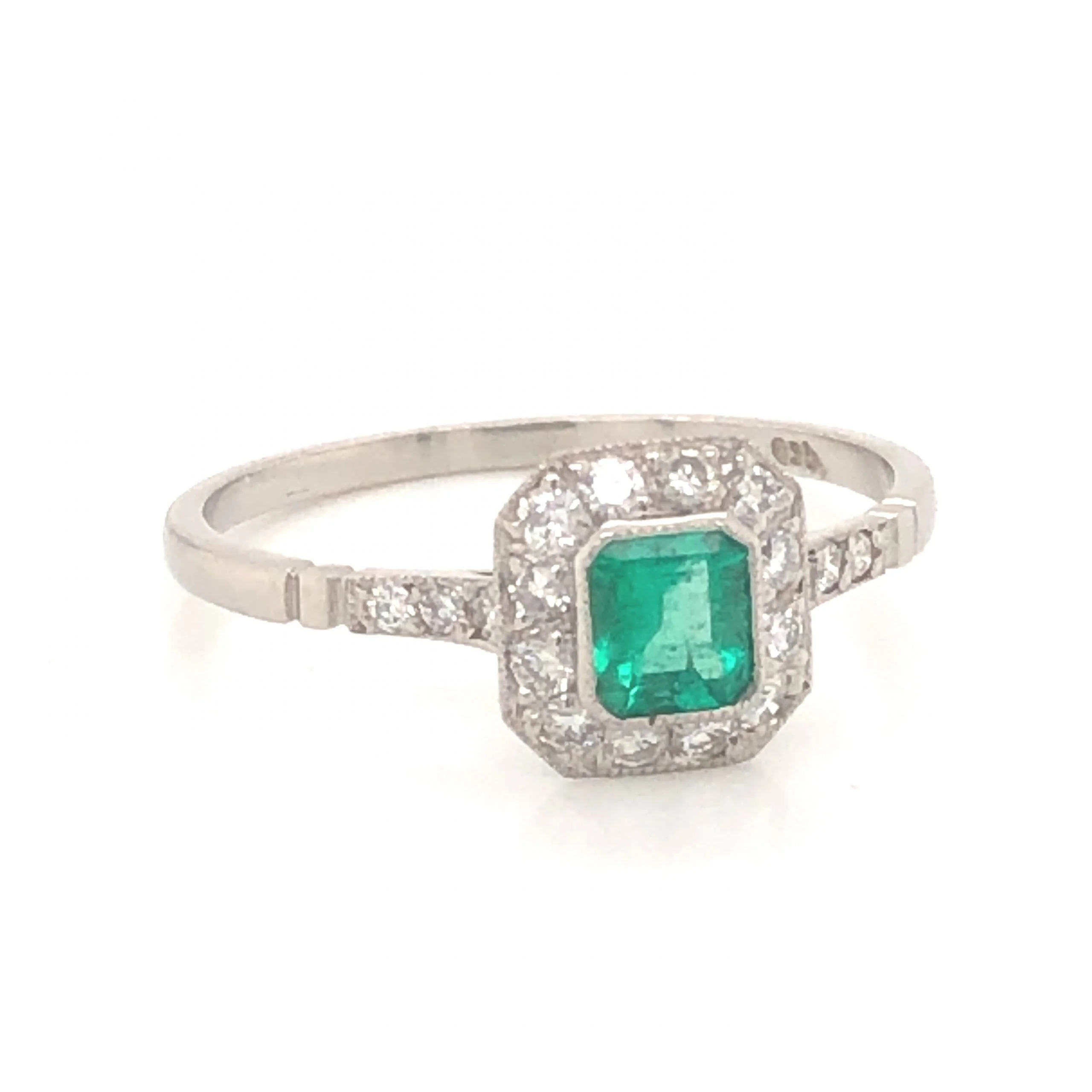 .30 Emerald & Diamond Engagement Ring in Platinum - Image 3
