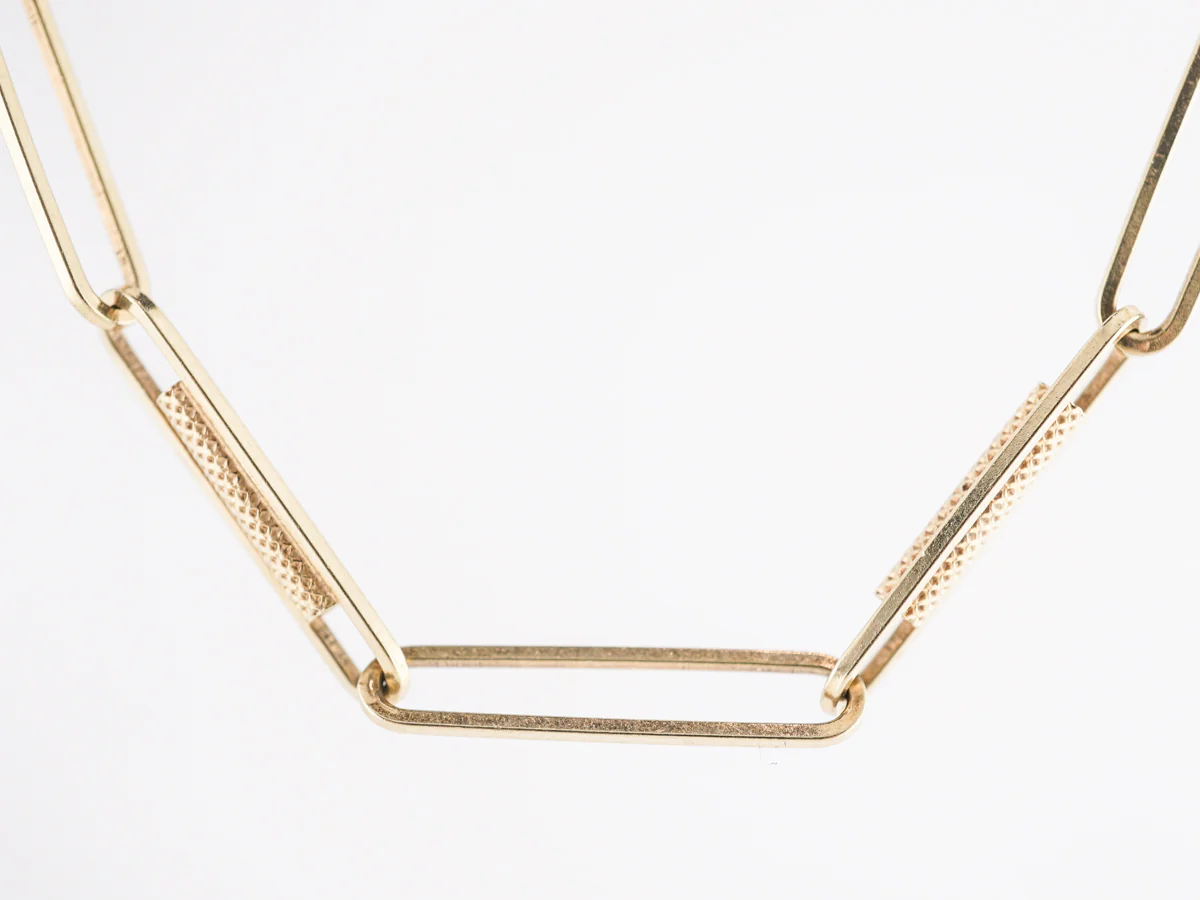 30 Inch Victorian Paperclip Chain in 14k Yellow Gold - Image 4