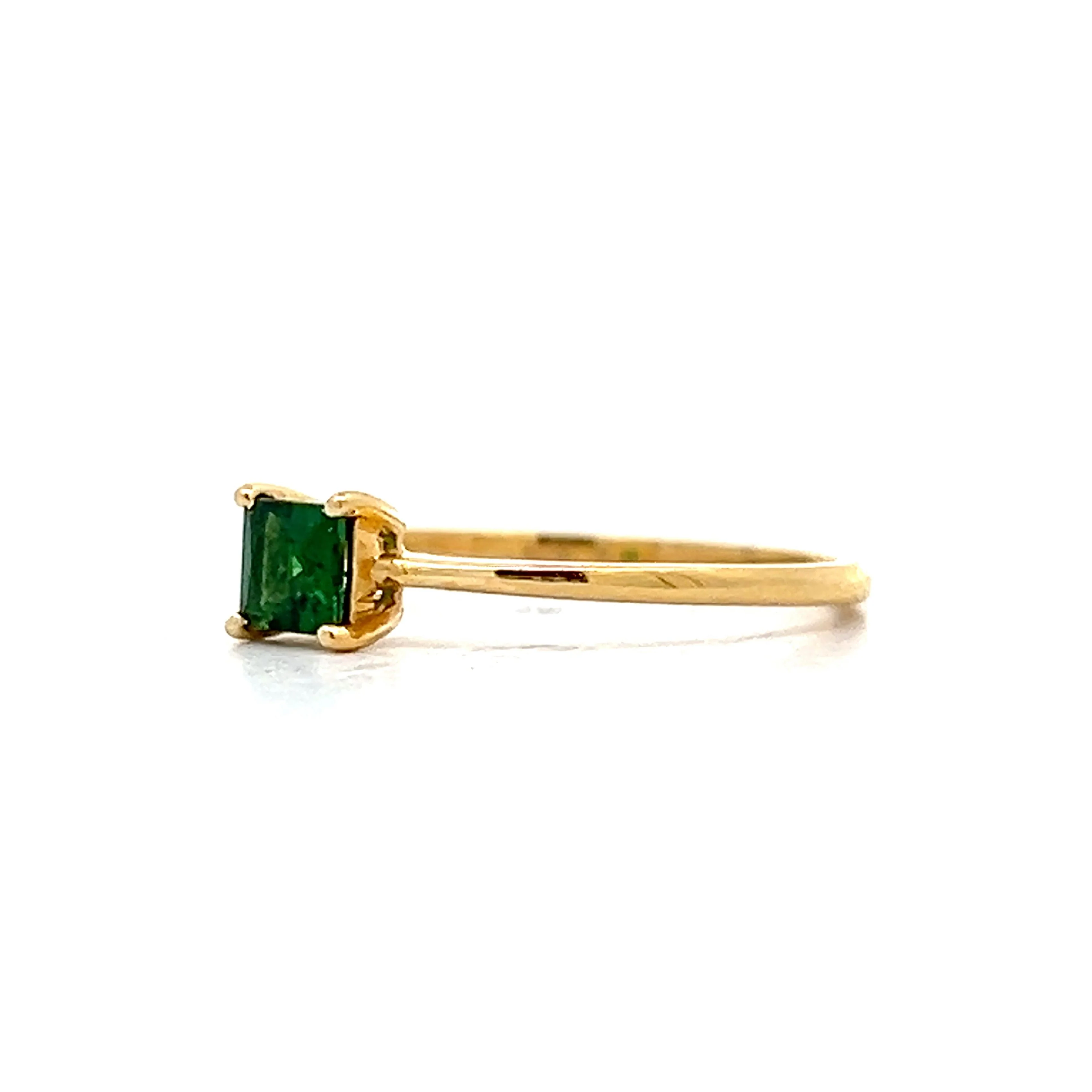 .30 Solitaire Tsavorite Garnet in 18k Yellow Gold - Image 2
