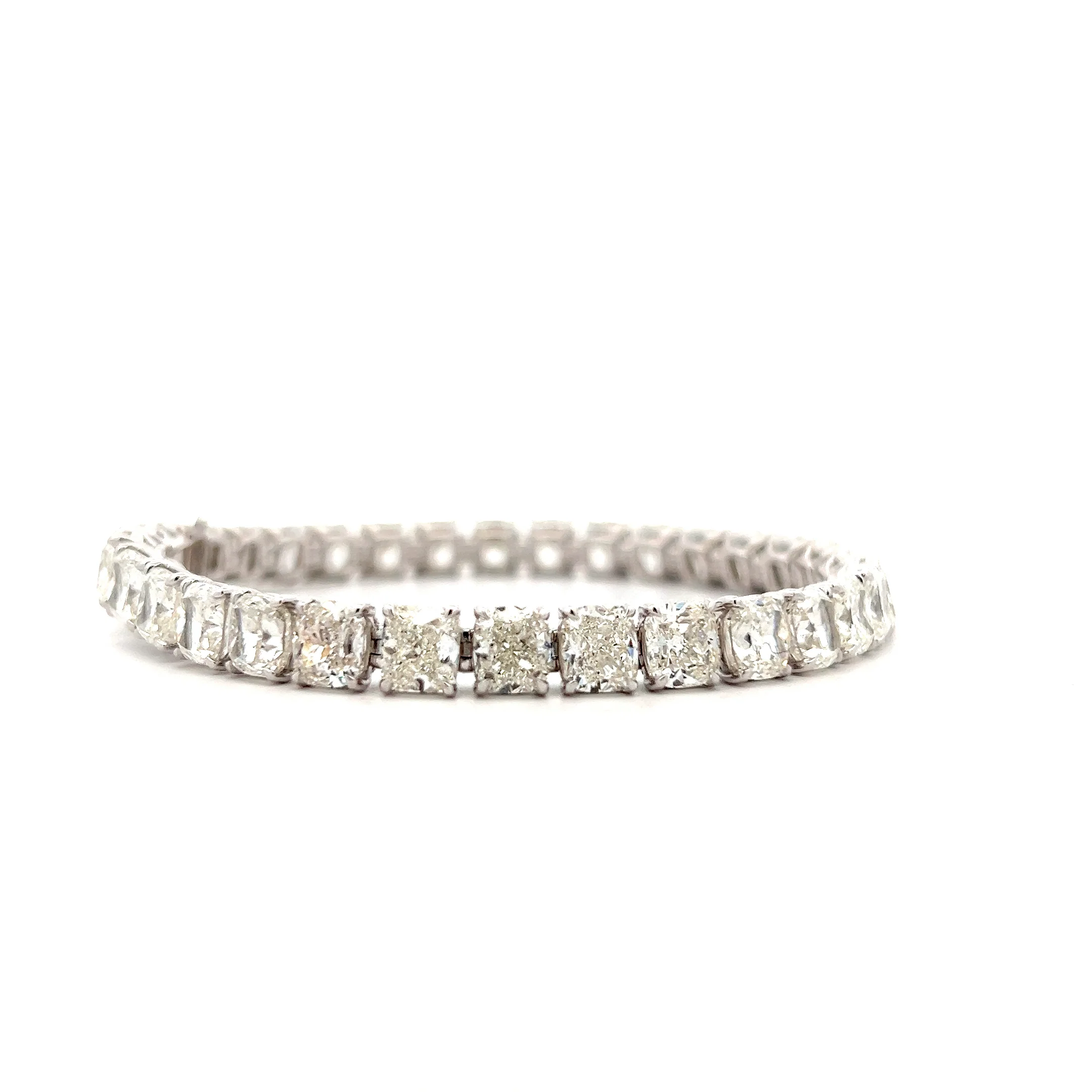 32 Carat Diamond Tennis Bracelet in 14k White Gold - Image 3