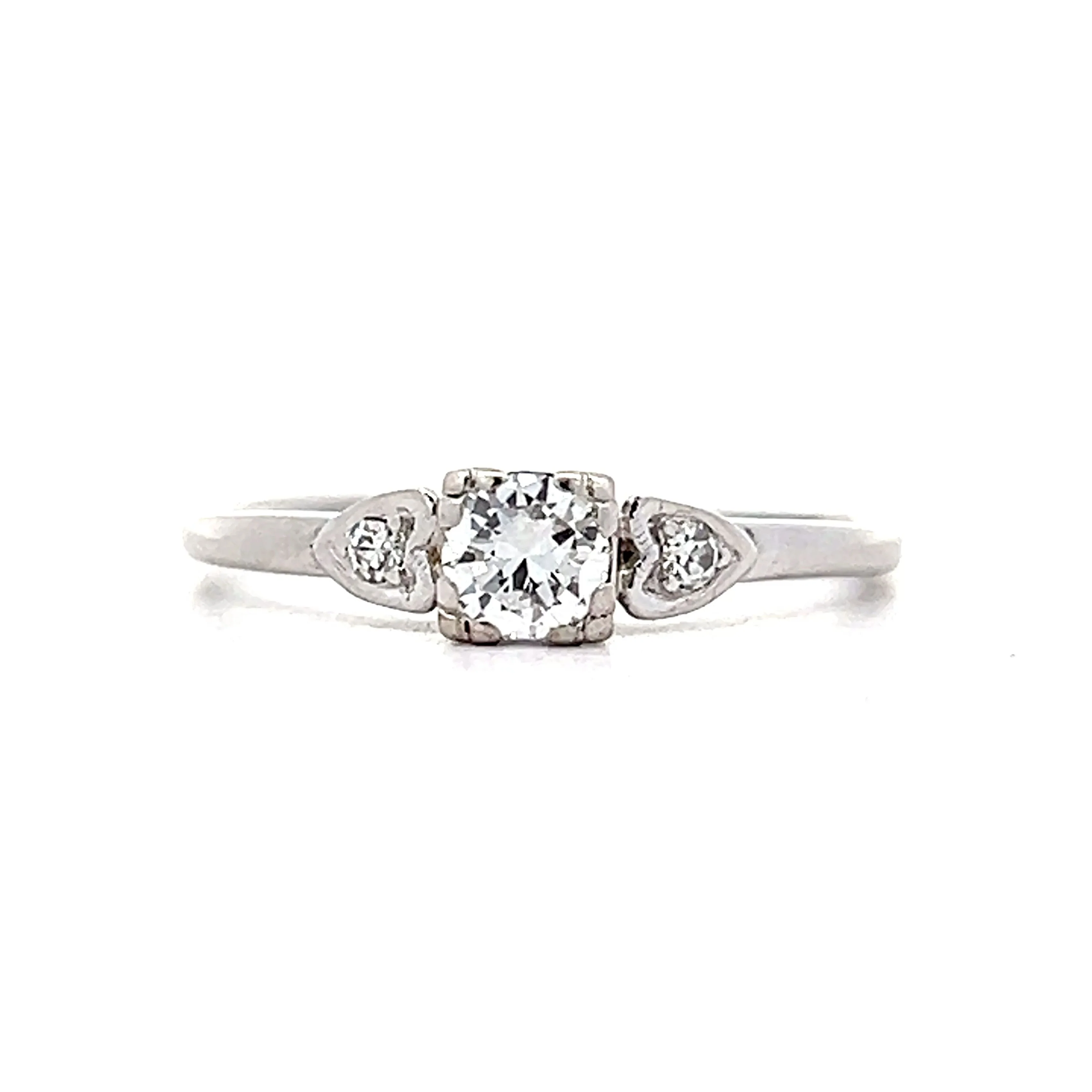 .32 Vintage Retro Engagement Ring in 18k White Gold