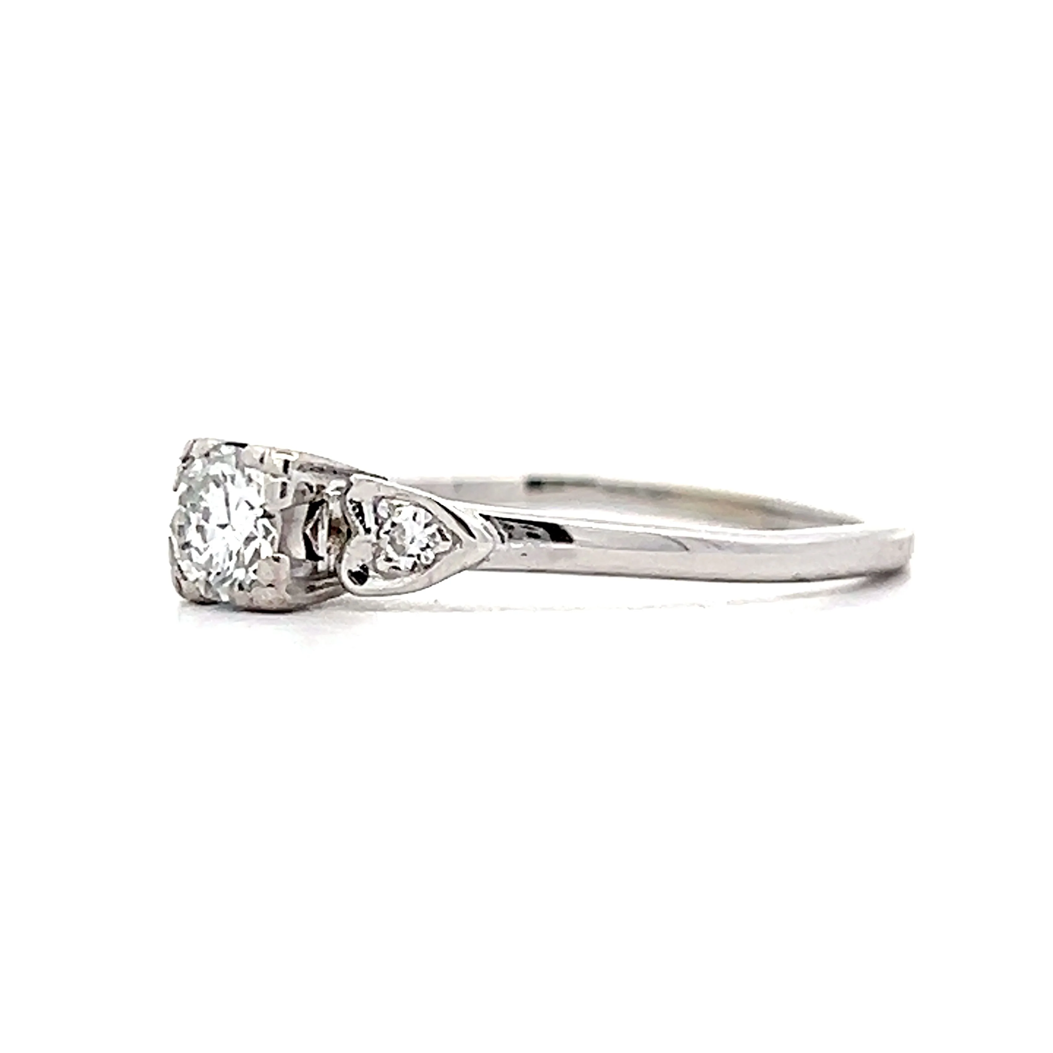.32 Vintage Retro Engagement Ring in 18k White Gold - Image 2