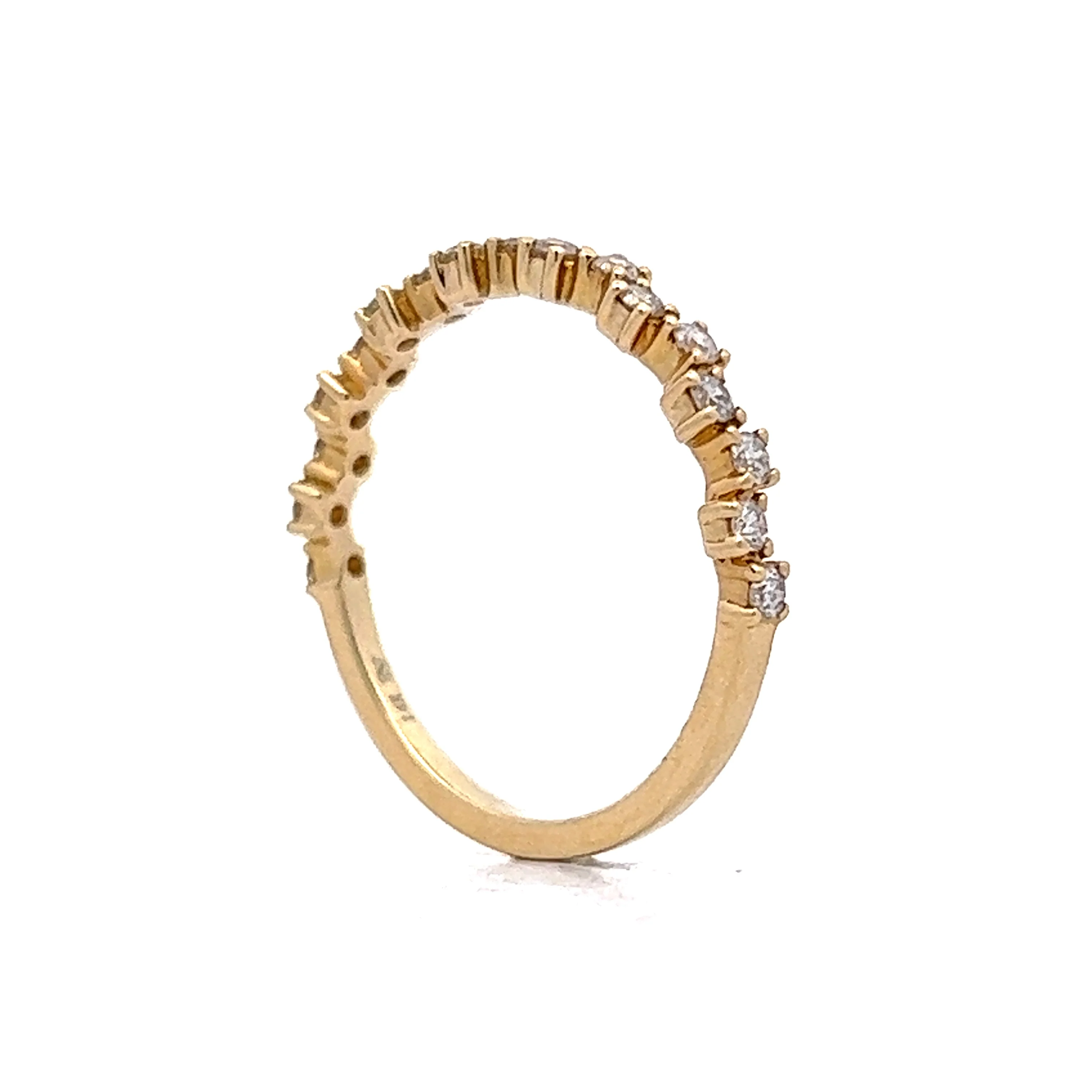 .33 Alternating Diamond Wedding Band in 14k Yellow Gold - Image 5