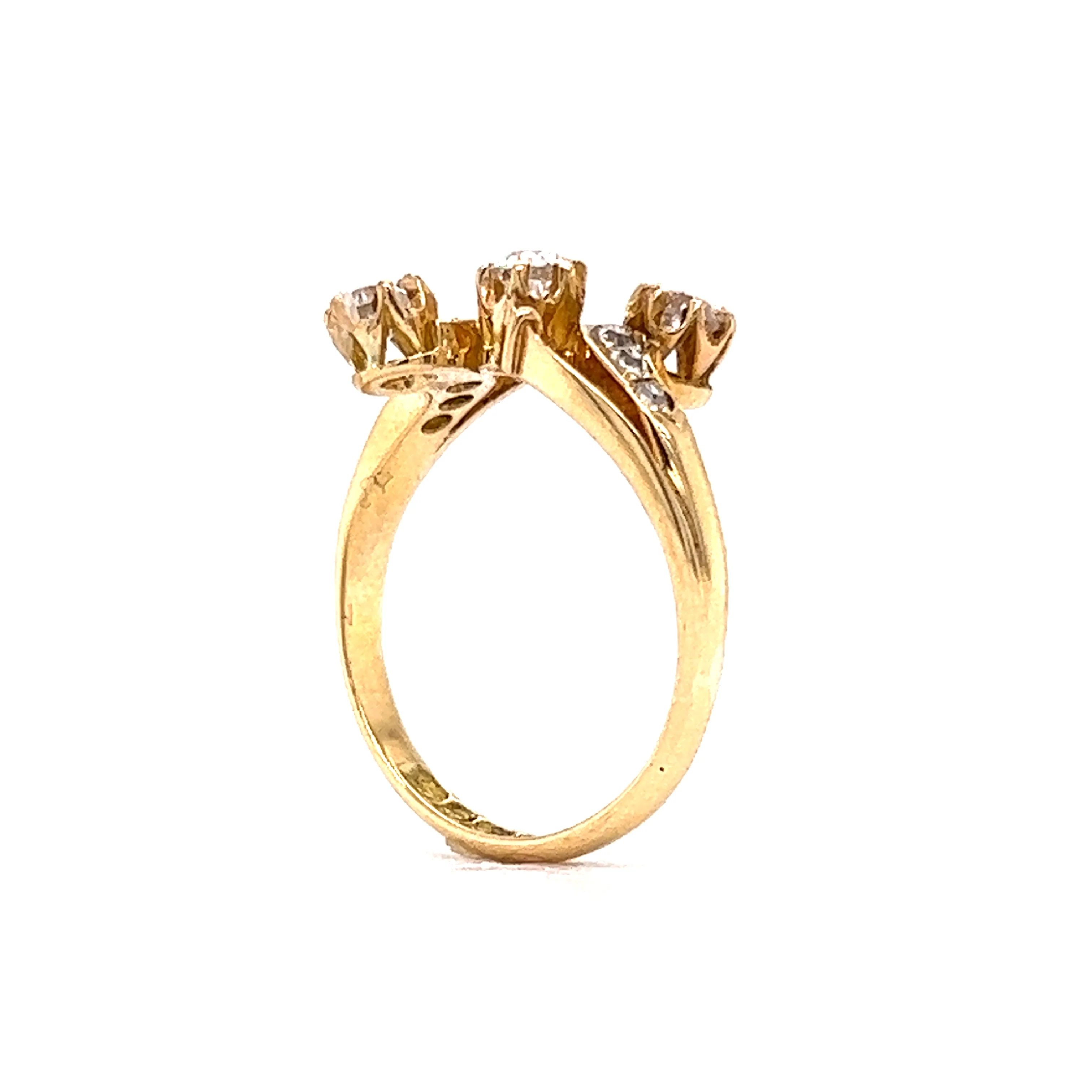 .33 Old European Three Stone Diamond Ring in 18k Yellow Gold - Image 5