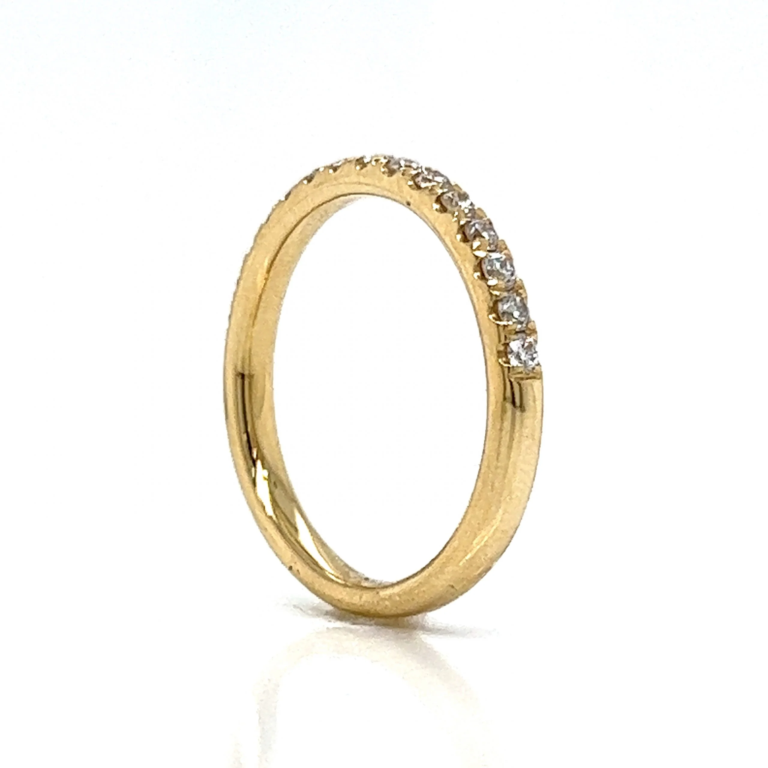 .34 Classic Round Diamond Wedding Band in 14k Yellow Gold - Image 5