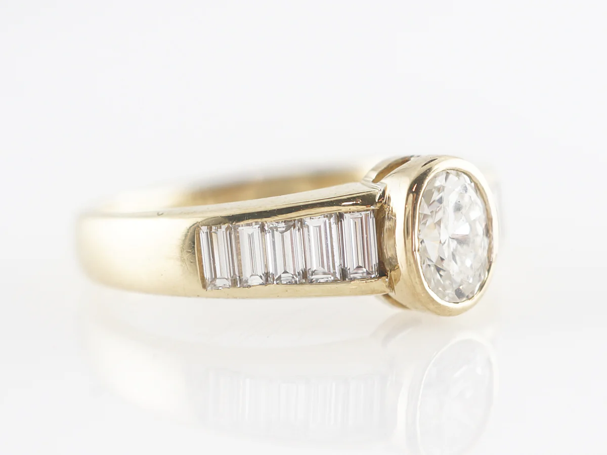 .36 Oval Diamond Engagement Ring in 18k Yellow Gold - Image 3