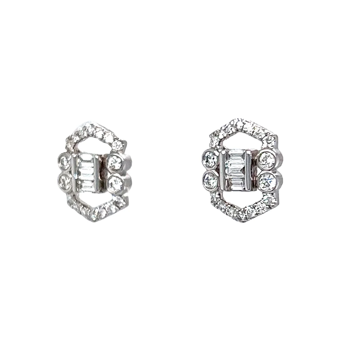 .39 Diamond Earring Studs in 18k White Gold - Image 2