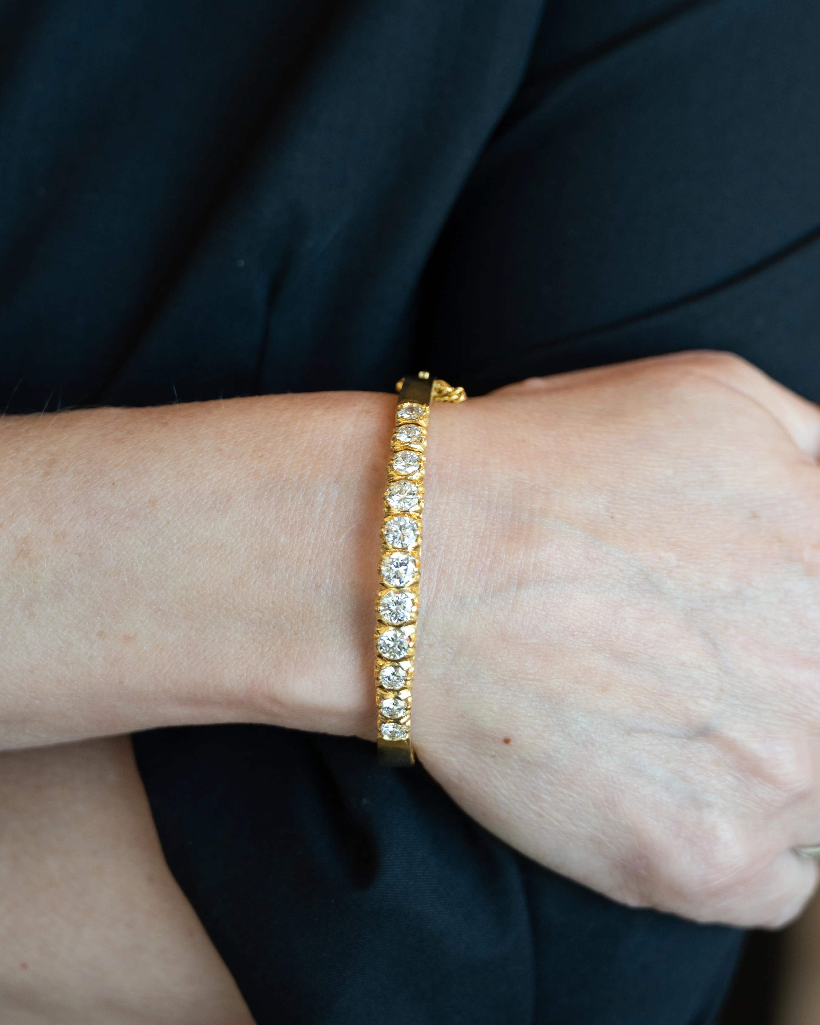 4.02 Victorian Style Diamond Bracelet in 22k - Image 6