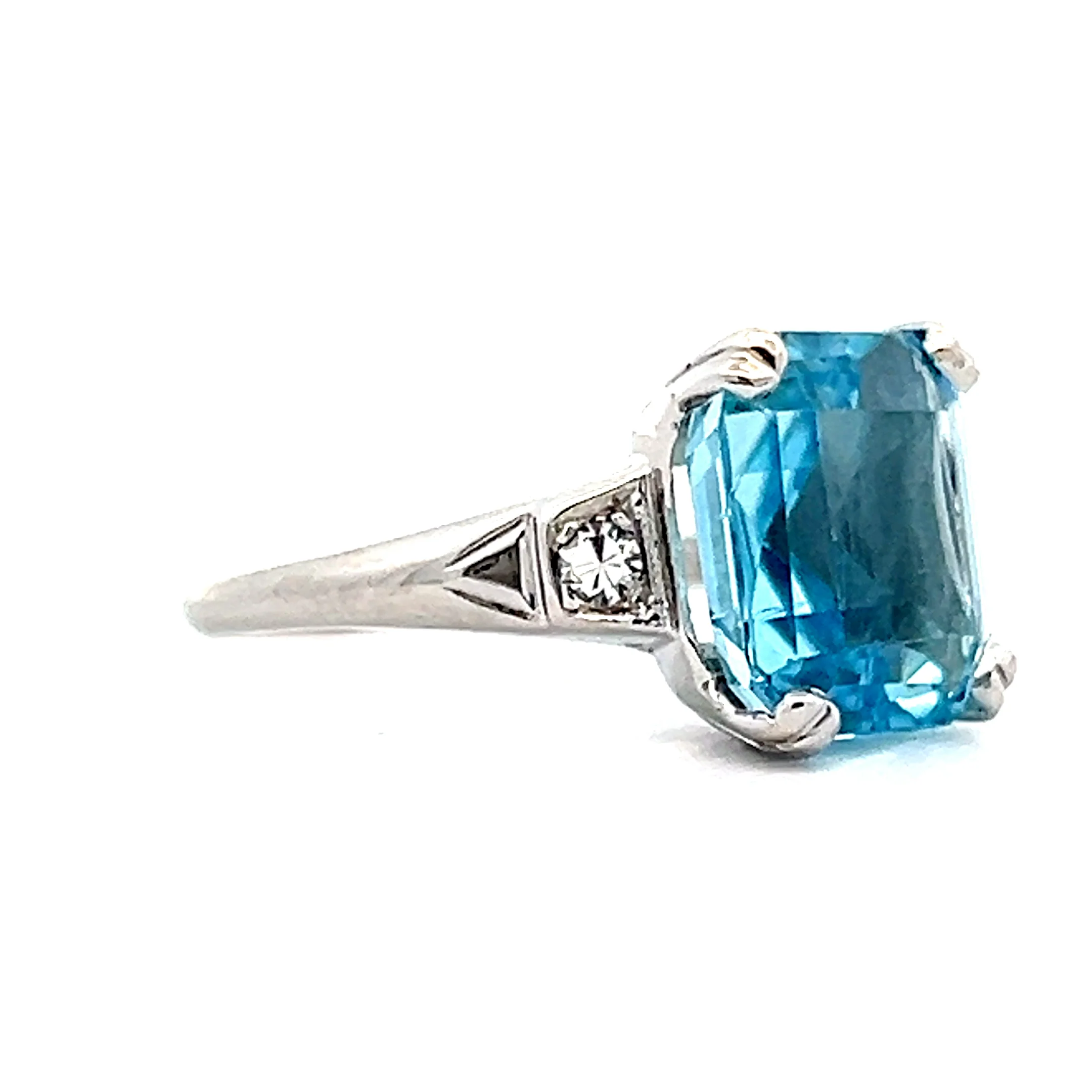 4.08 Vintage Retro Aquamarine Cocktail Ring in 14k - Image 3