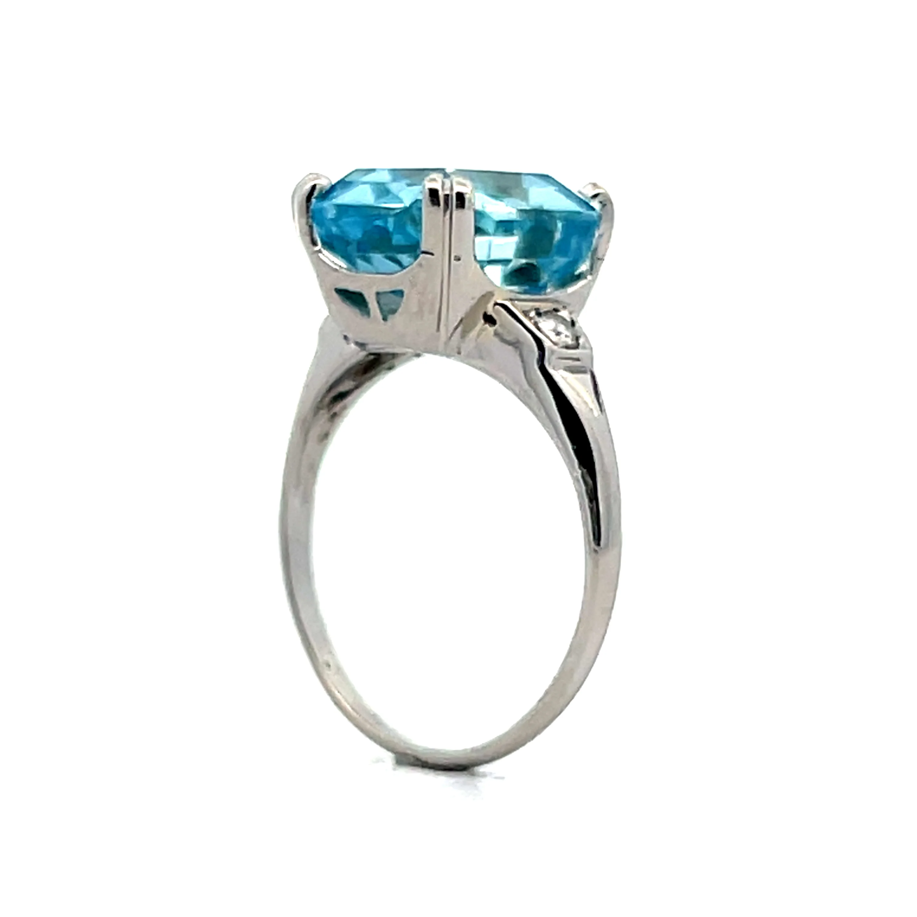 4.08 Vintage Retro Aquamarine Cocktail Ring in 14k - Image 5