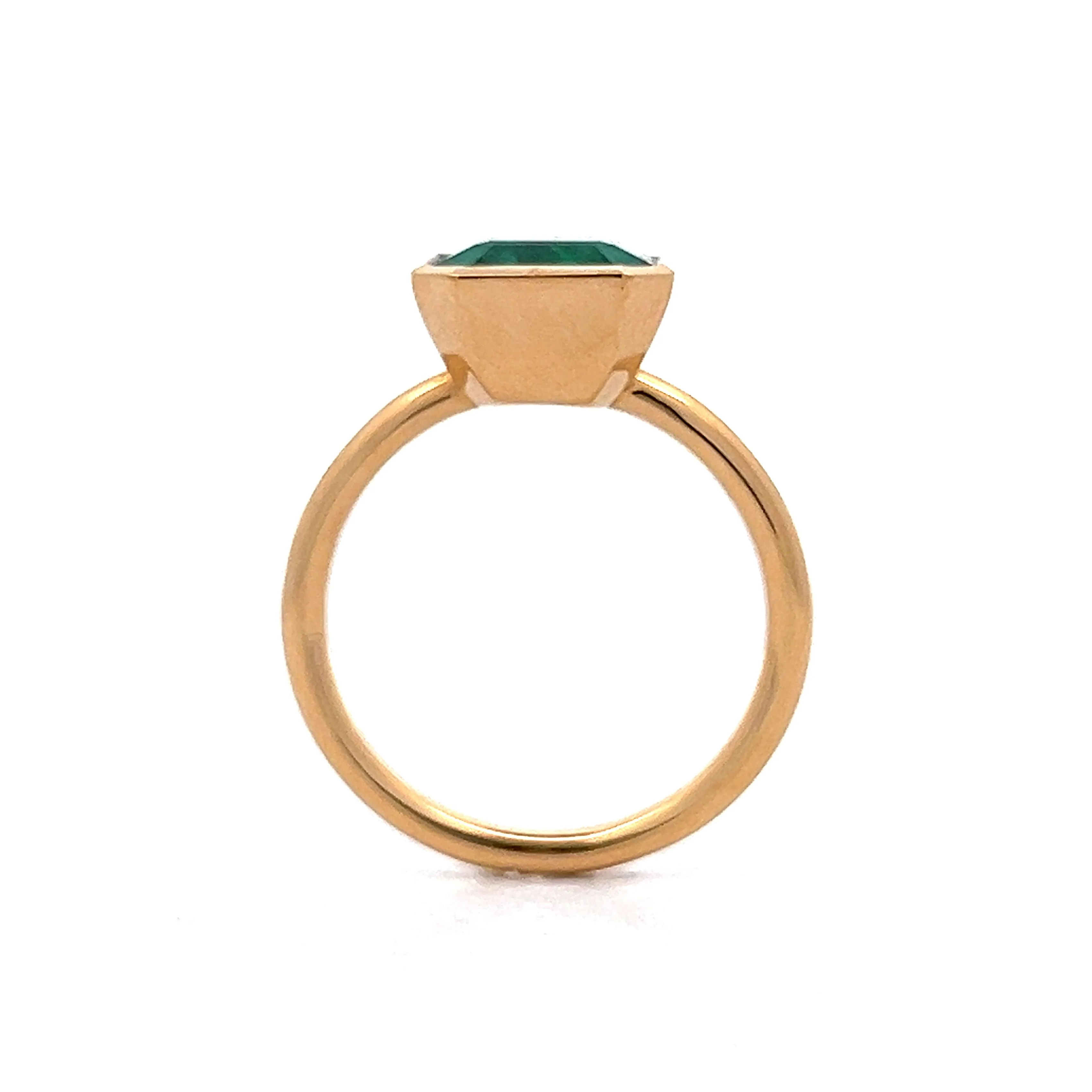 4.10 Emerald Cut Emerald Bezel Ring in 18k Yellow Gold - Image 4