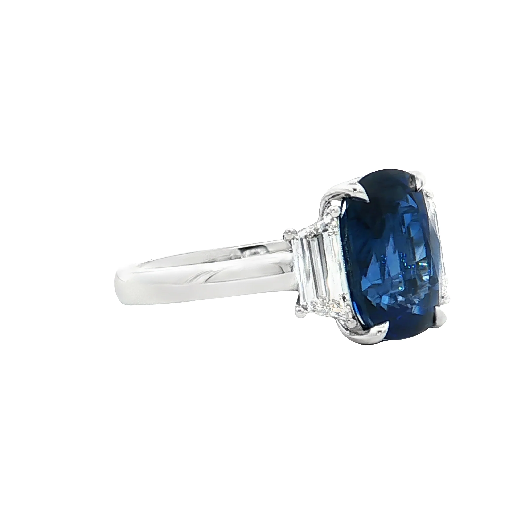 4.15 Cushion Sapphire & Diamond Engagement Ring 18k - Image 3