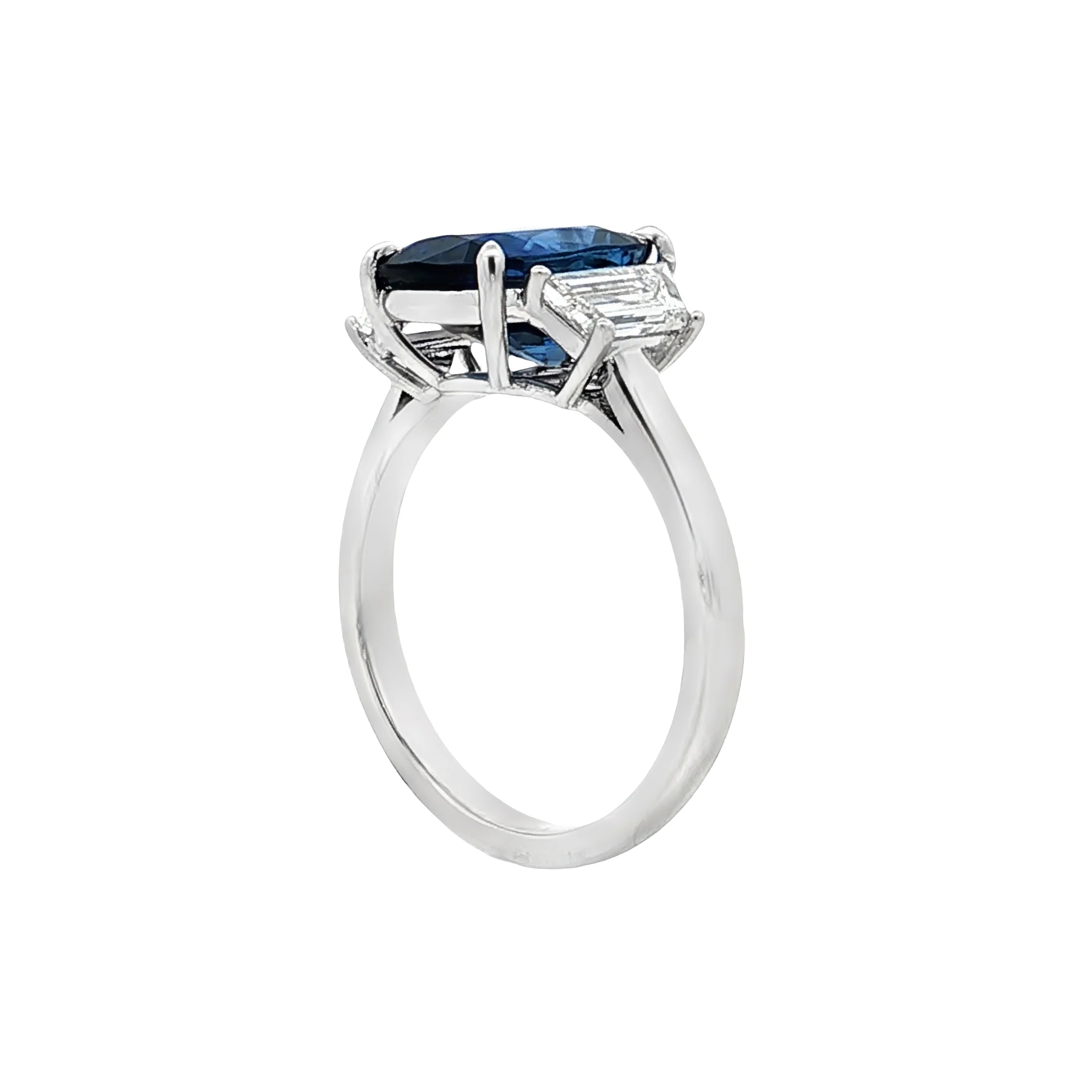4.15 Cushion Sapphire & Diamond Engagement Ring 18k - Image 5