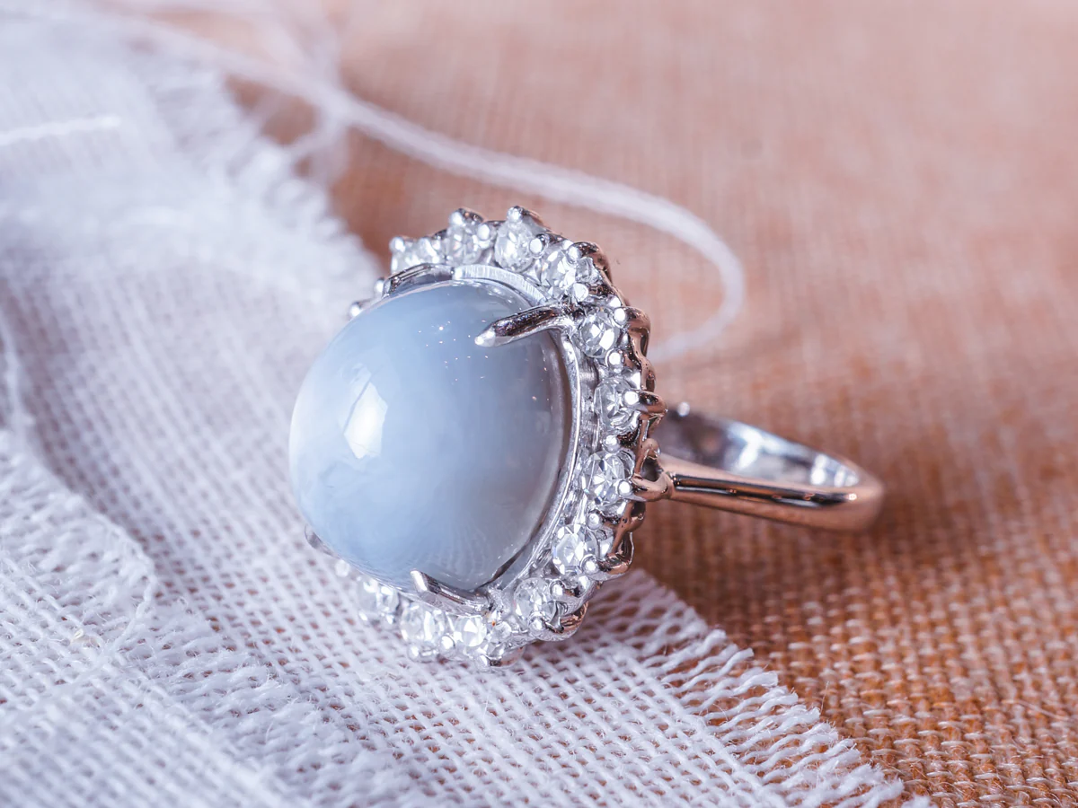 4.63 Star Sapphire in 14K White Gold - Image 6