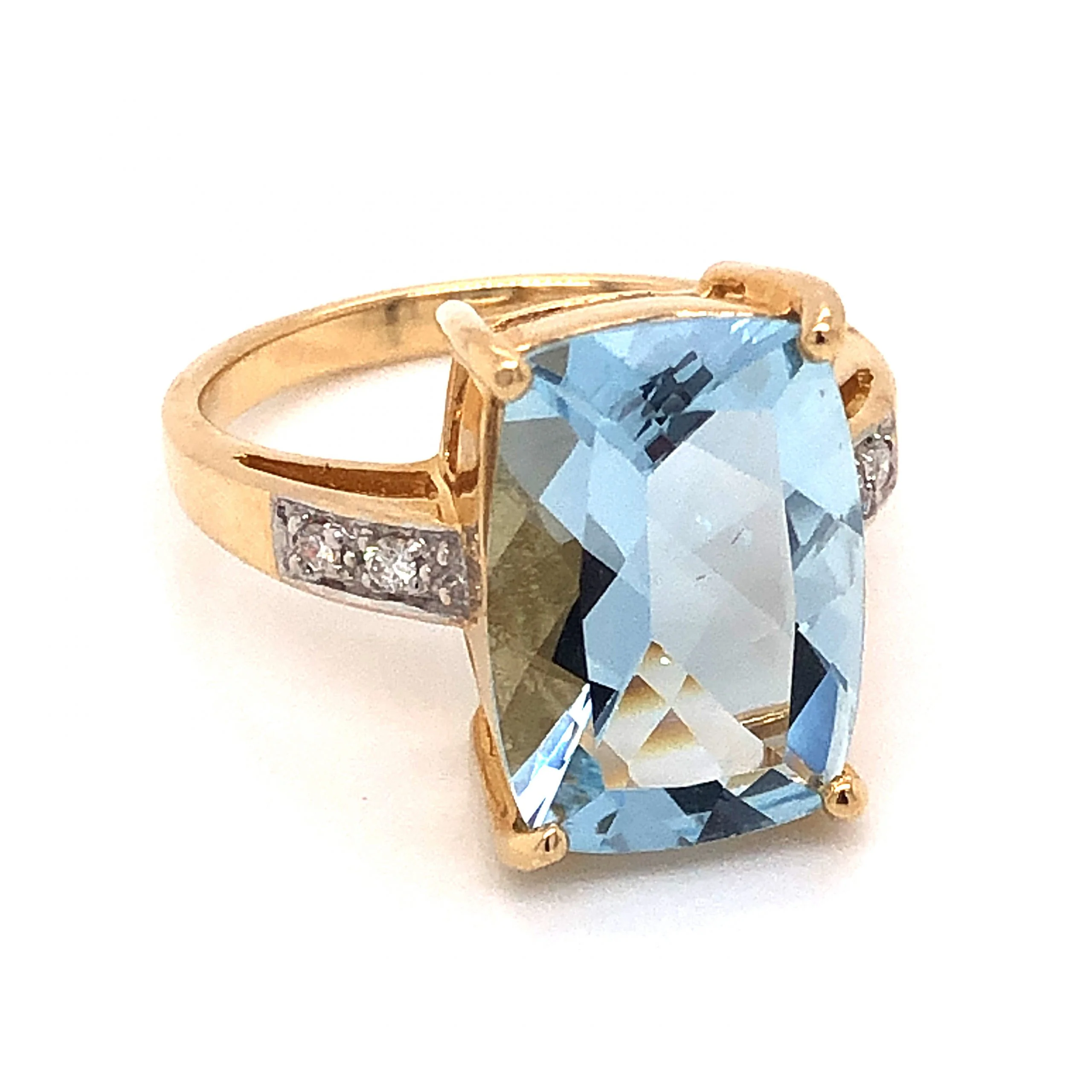 4.70 Aquamarine & Diamond Cocktail Ring in 14K Yellow Gold - Image 3