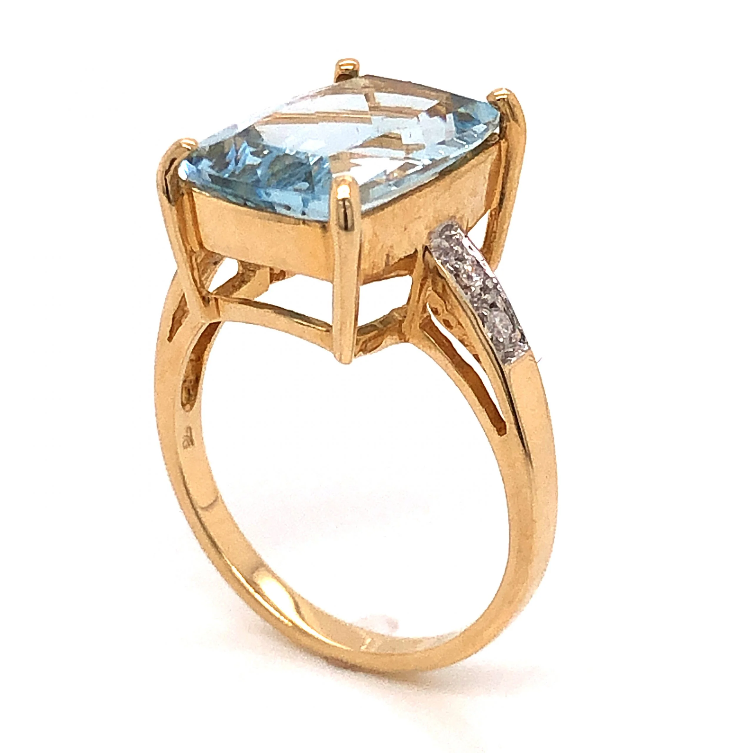 4.70 Aquamarine & Diamond Cocktail Ring in 14K Yellow Gold - Image 5