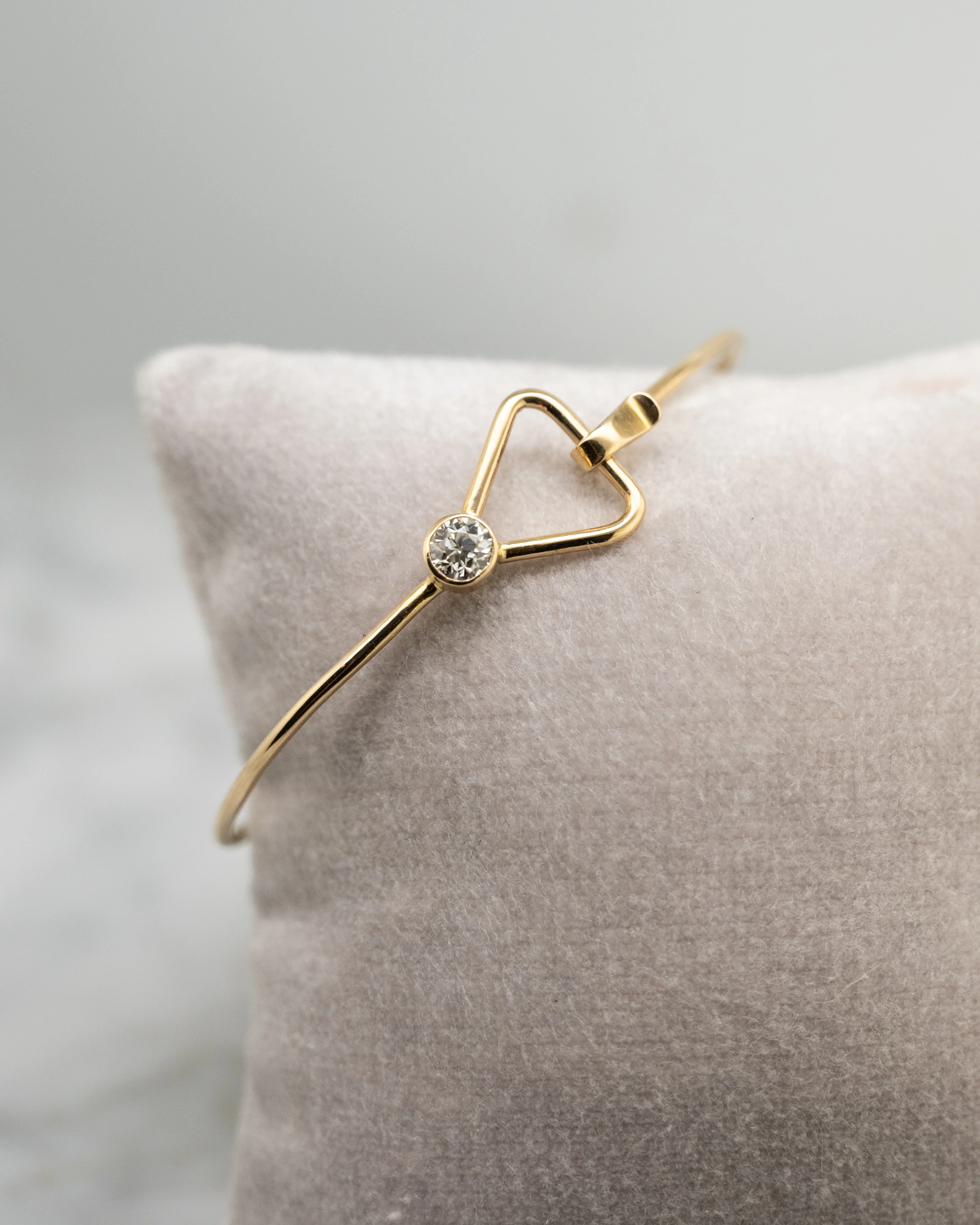 .40 Diamond Thin Bangle Bracelet in 14k Yellow Gold - Image 4