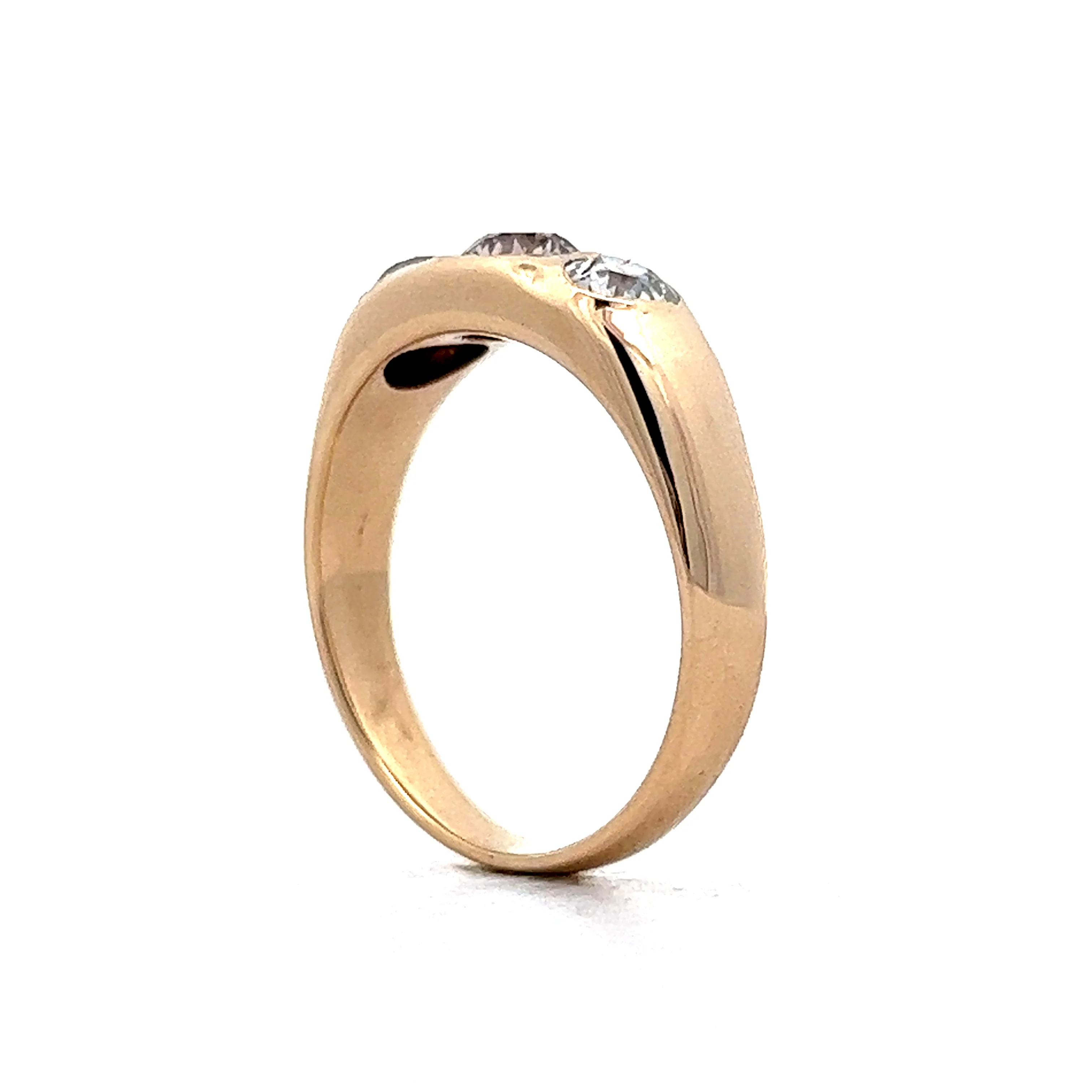 Vintage Men's Diamond Three Stone Ring in 14k Yellow Gold - Image 4