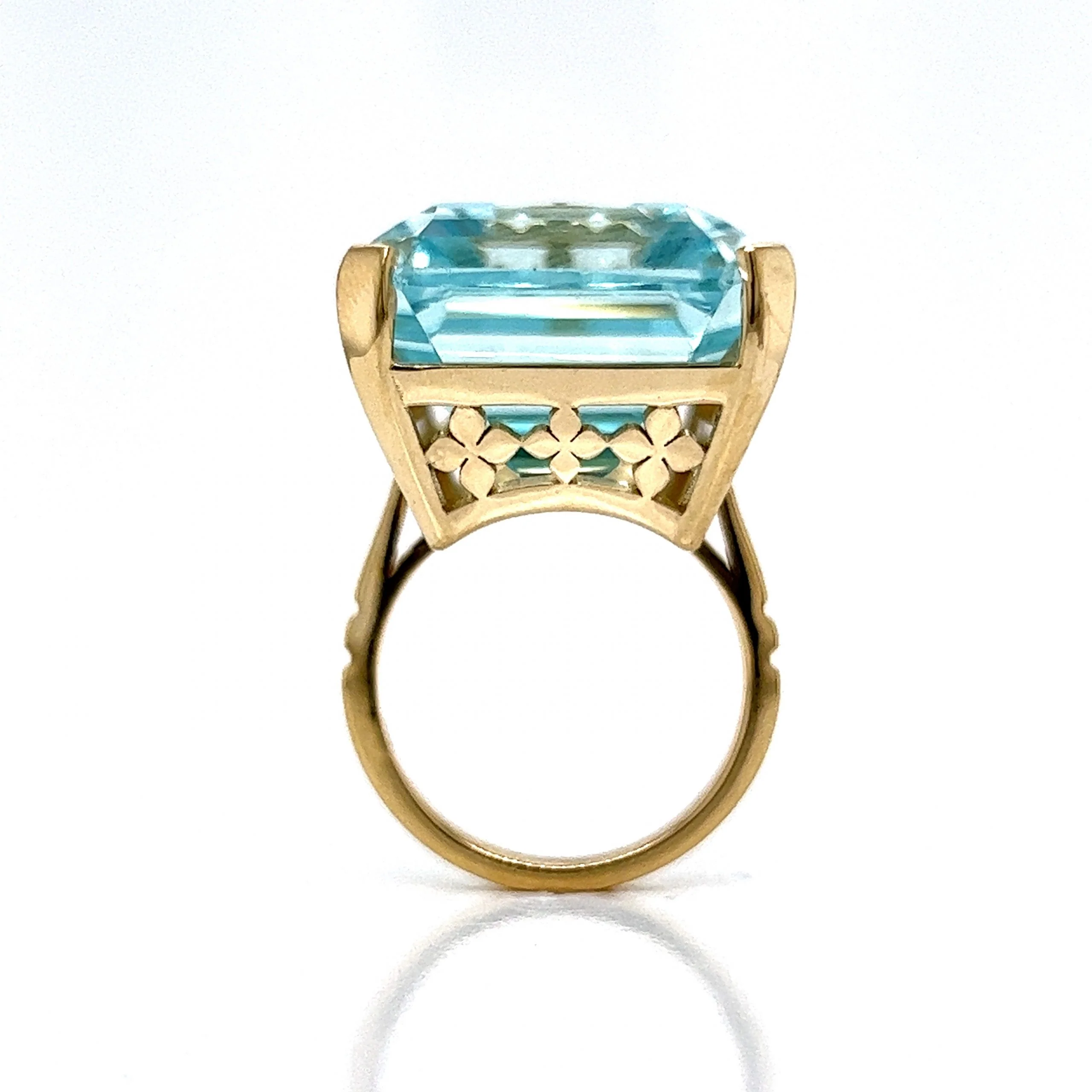 44 Carat Emerald Cut Aquamarine Cocktail Ring in 14k Yellow Gold - Image 4