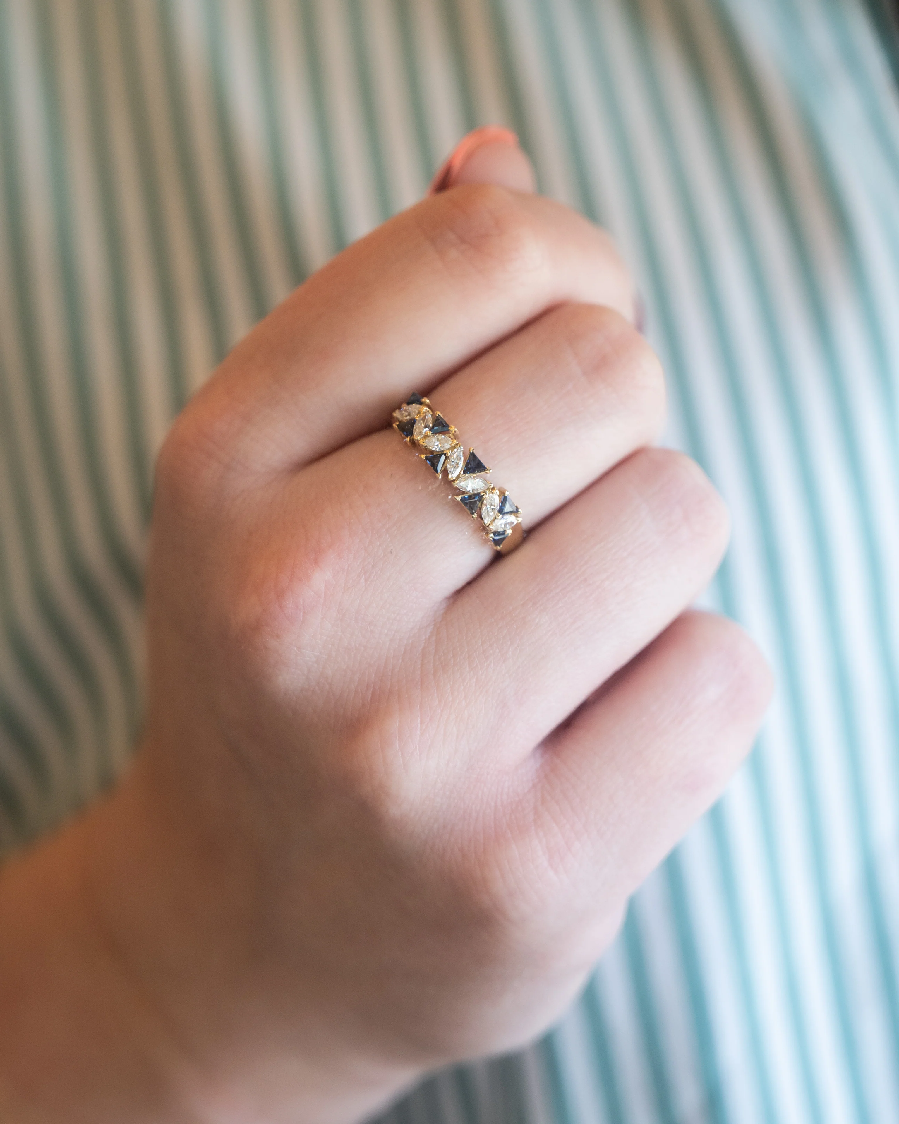 .44 Diamond & Sapphire Stacking Ring in 18k Yellow Gold - Image 8