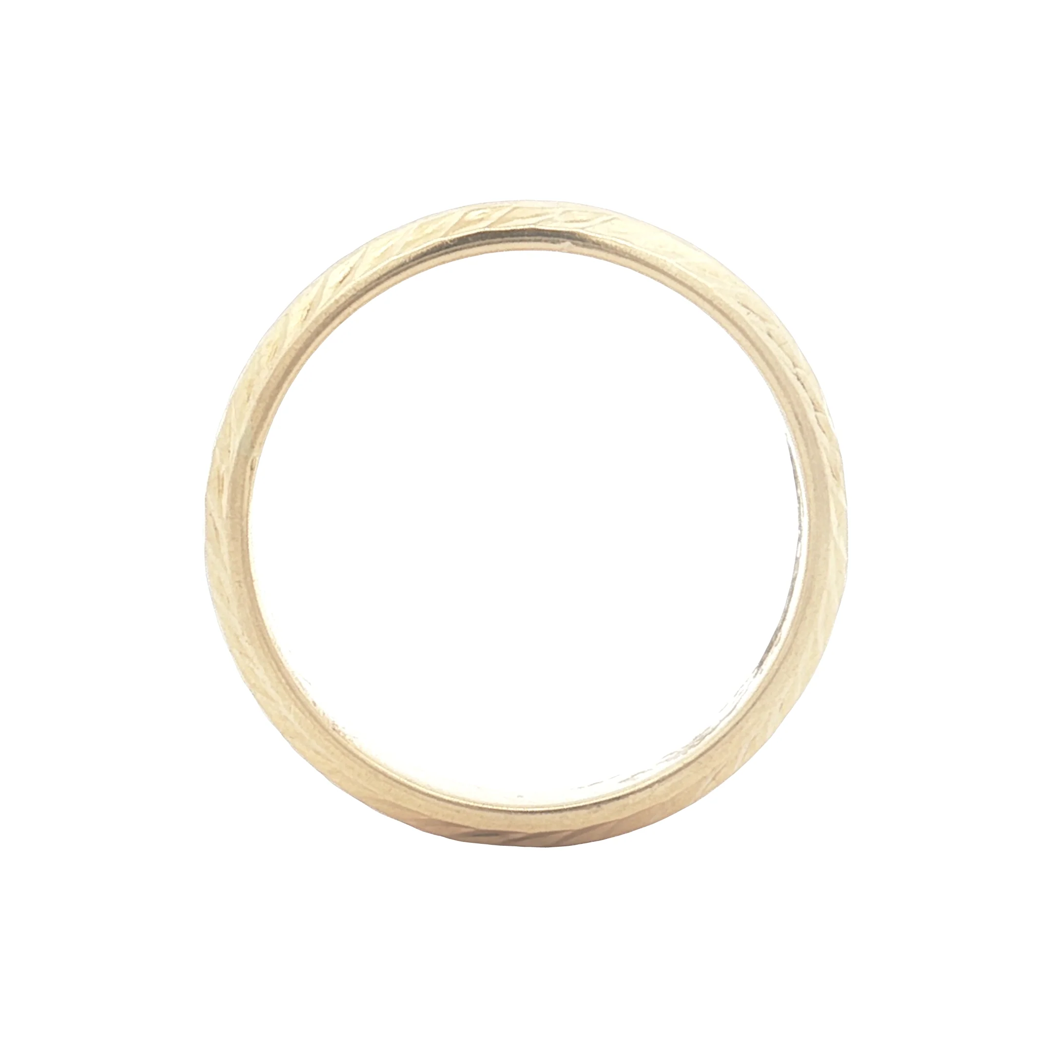 4mm Chevron Engraved Wedding Band 18k Yellow Gold - Image 5