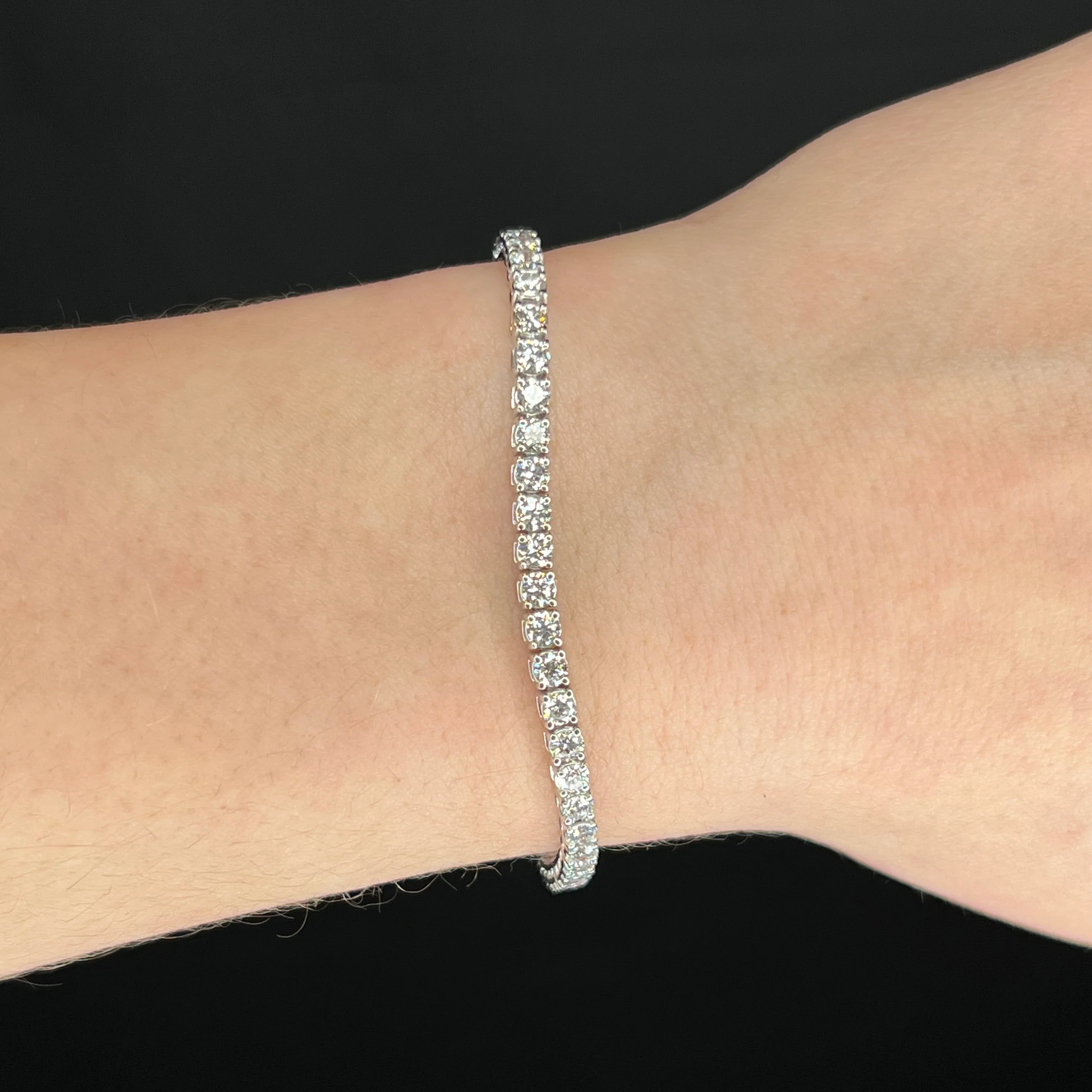5.30 Carat Diamond Tennis Bracelet in 14k White Gold - Image 4