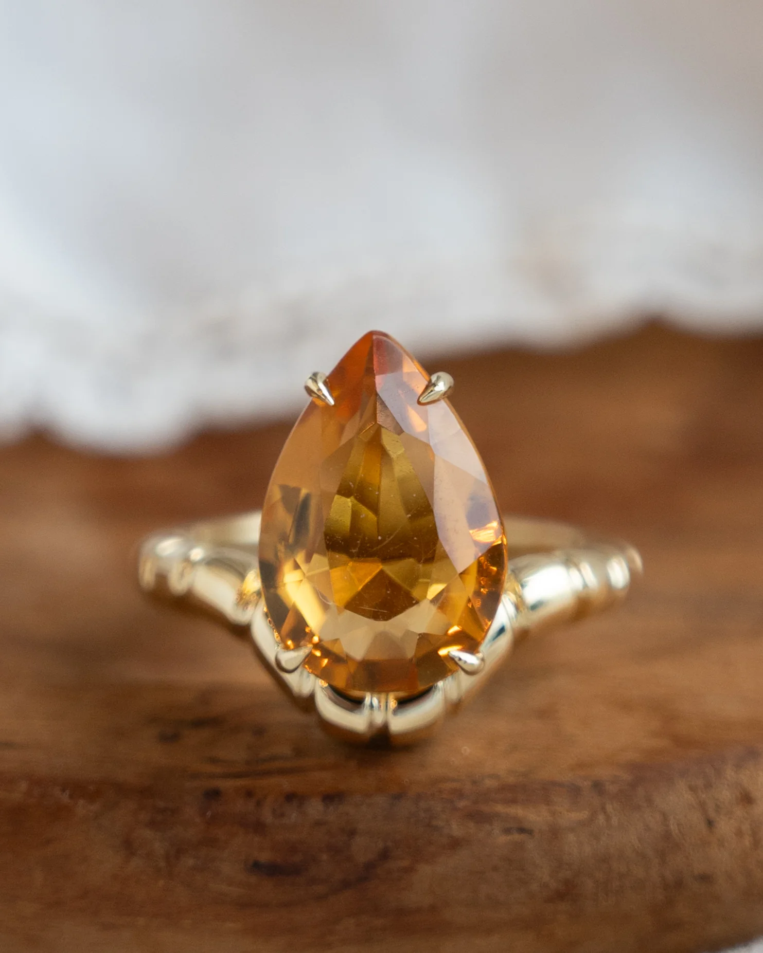 5 Carat Pear Cut Citrine Cocktail Ring in 18k - Image 6