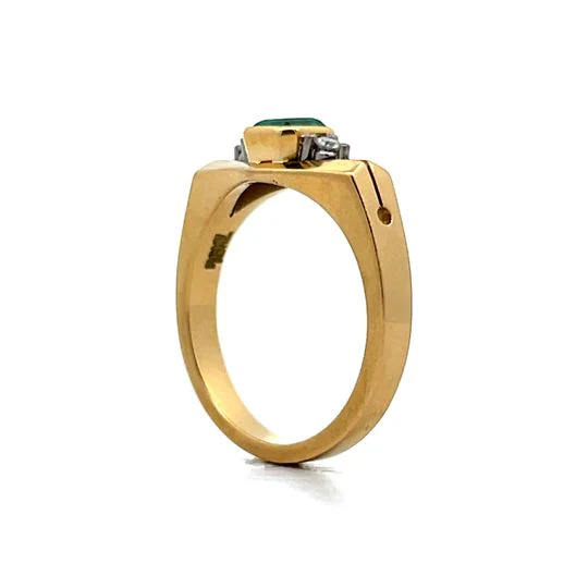 .55 Square Cut Emerald Cocktail Ring in 18k Yellow Gold - Image 5