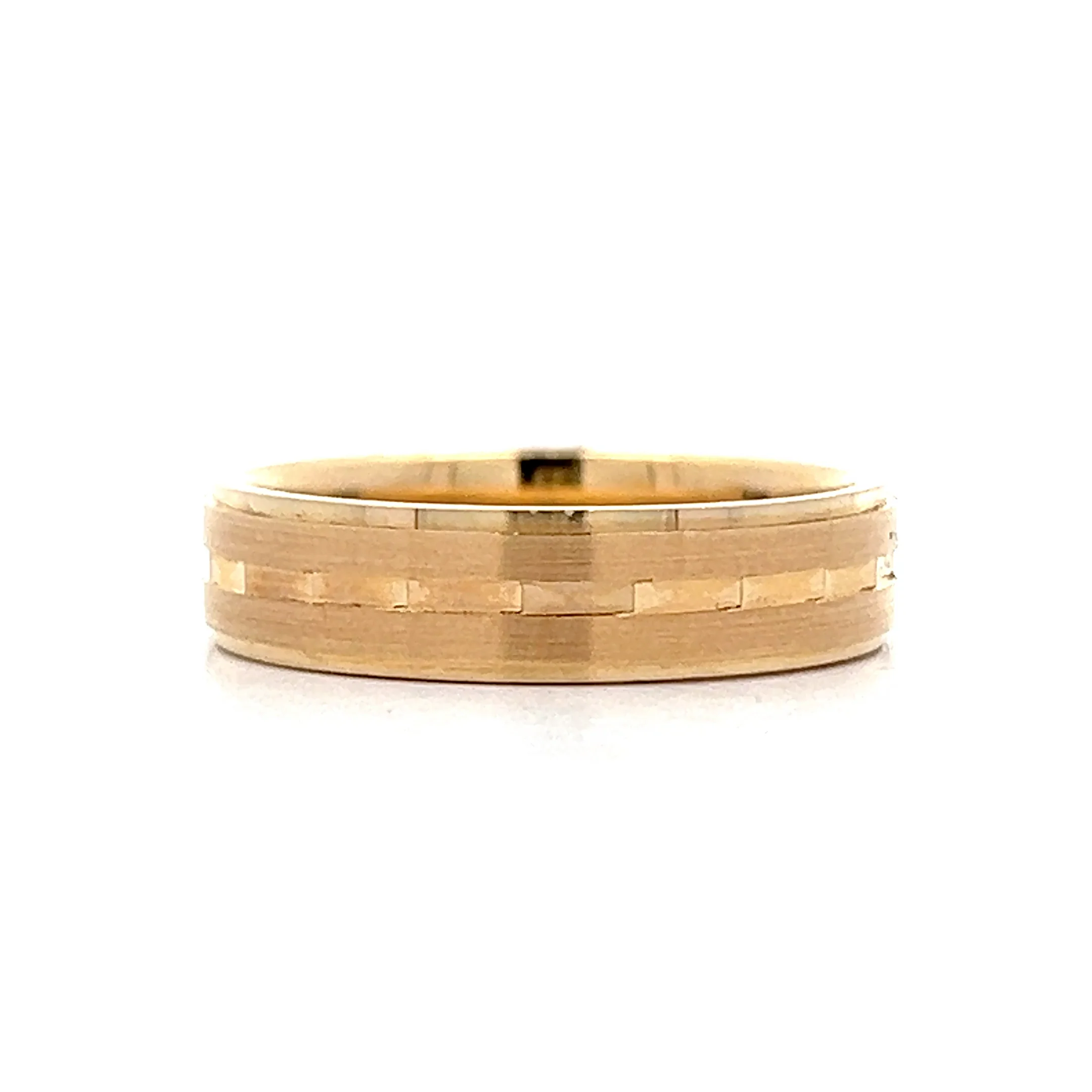 5mm Mens Geometric Textured Wedding Band in 14k