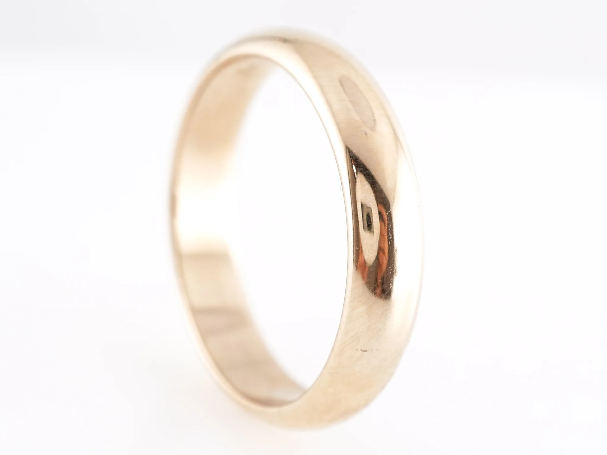 5mm Men's Half Round Wedding Band in 14k Yellow Gold - Image 3