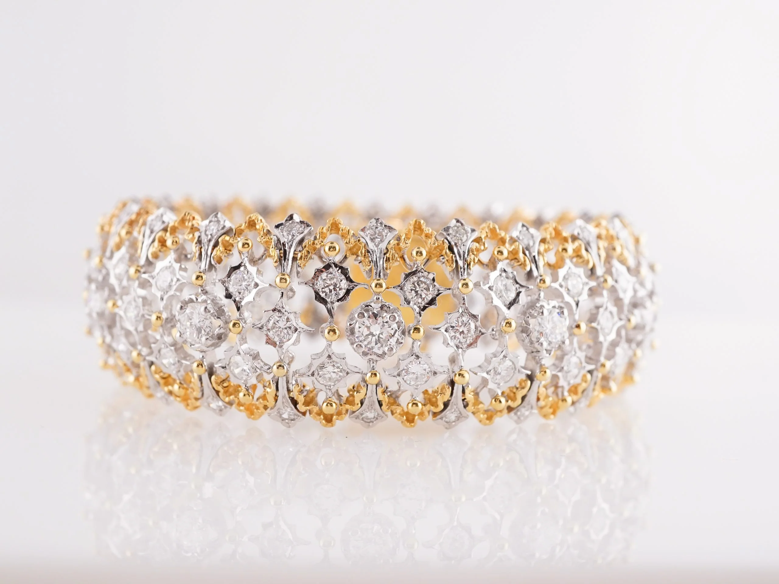 6.61 Round Brilliant Diamond Bracelet in 18K Yellow & White Gold