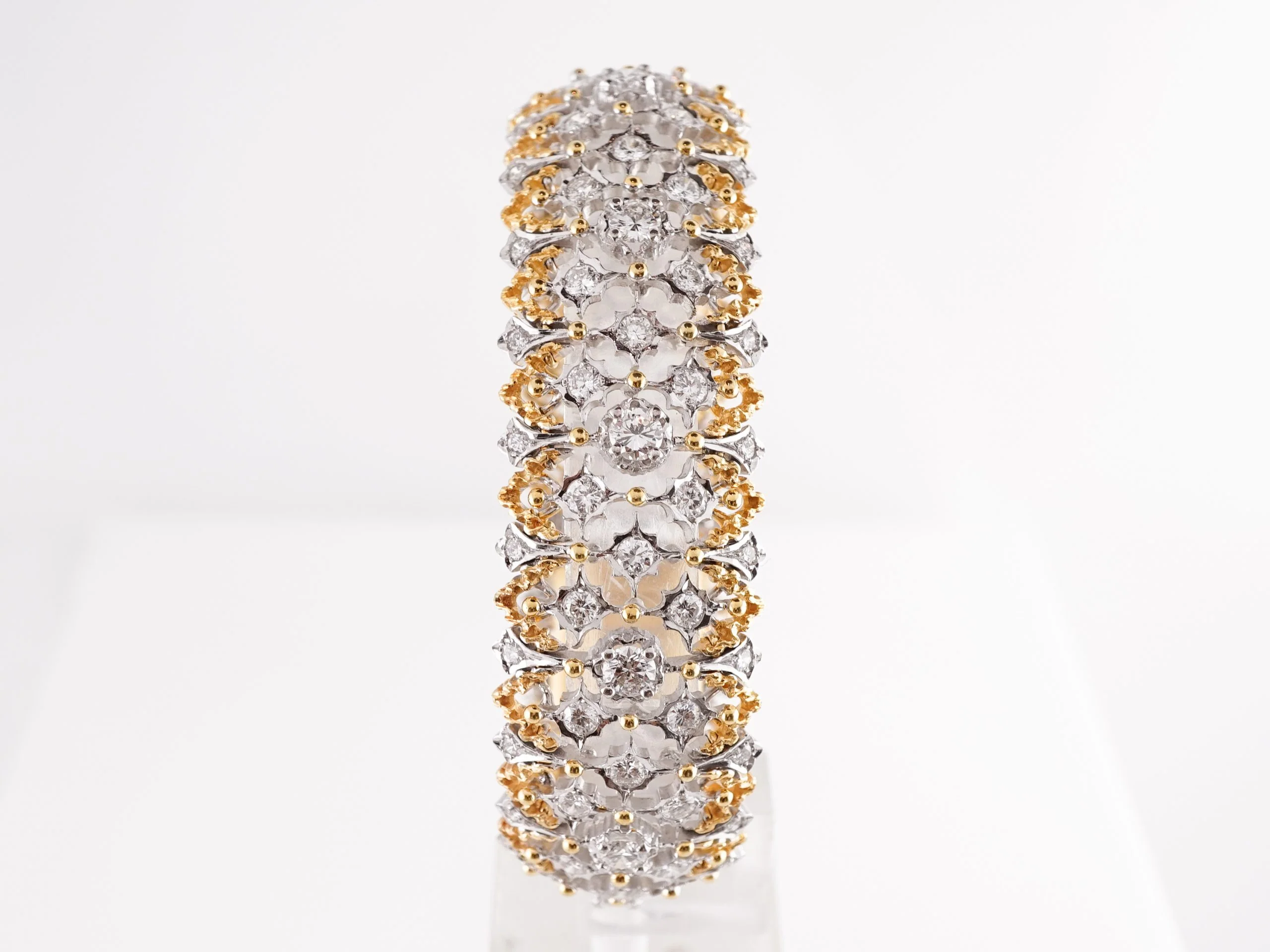 6.61 Round Brilliant Diamond Bracelet in 18K Yellow & White Gold - Image 4
