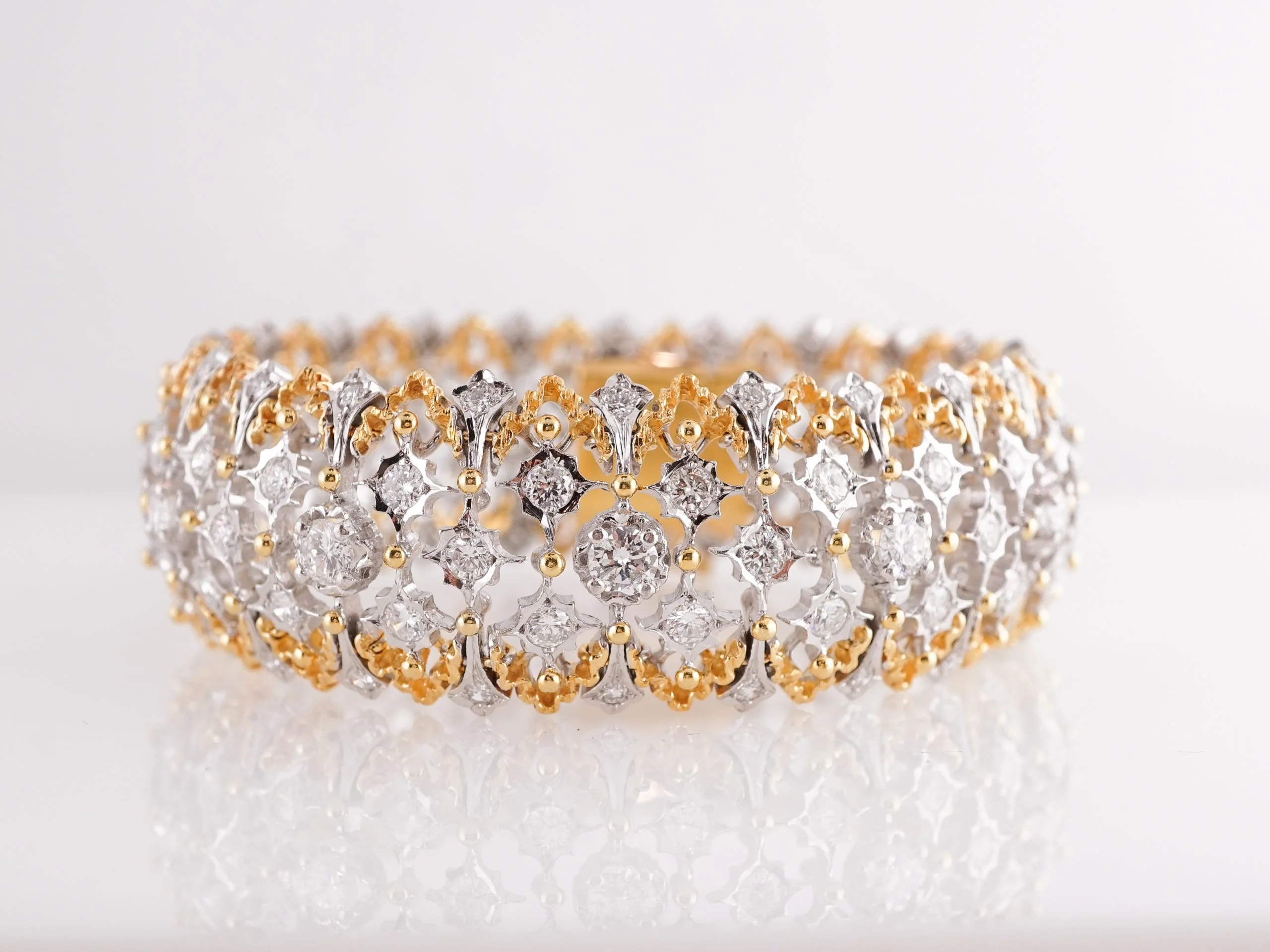 6.61 Round Brilliant Diamond Bracelet in 18K Yellow & White Gold - Image 5