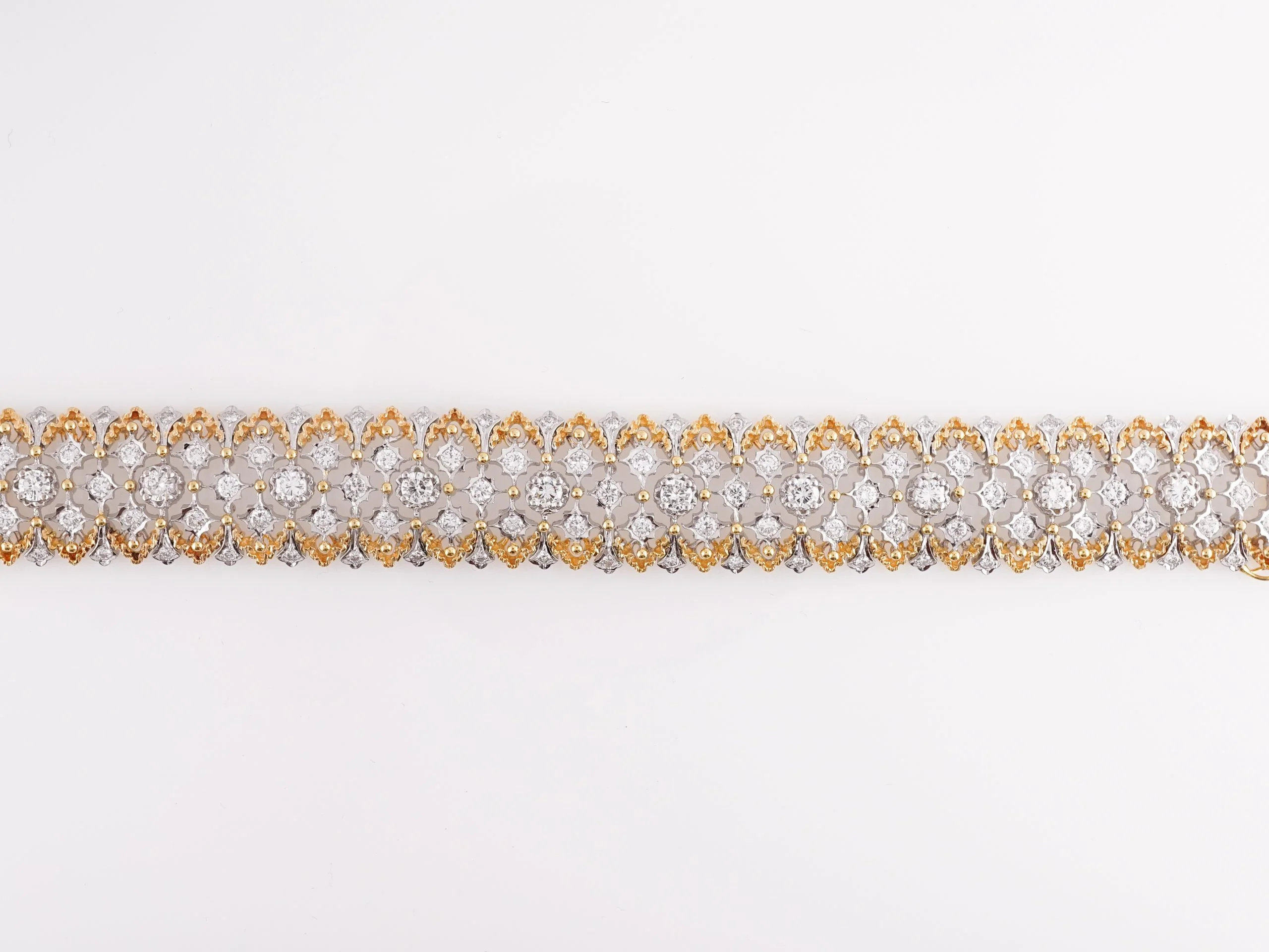 6.61 Round Brilliant Diamond Bracelet in 18K Yellow & White Gold - Image 6