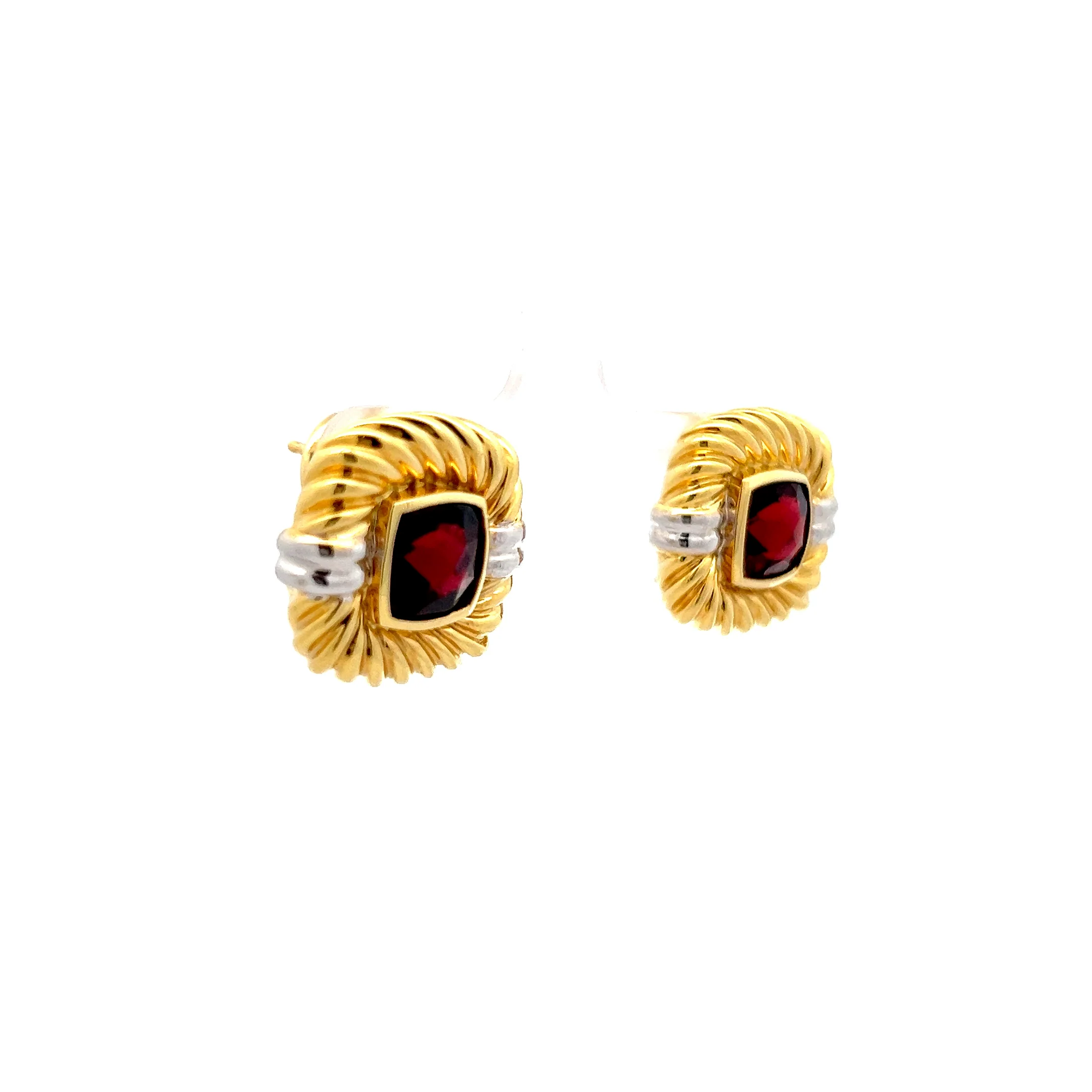 6.68 David Yurman Garnet Earring Studs 18k Yellow Gold - Image 3