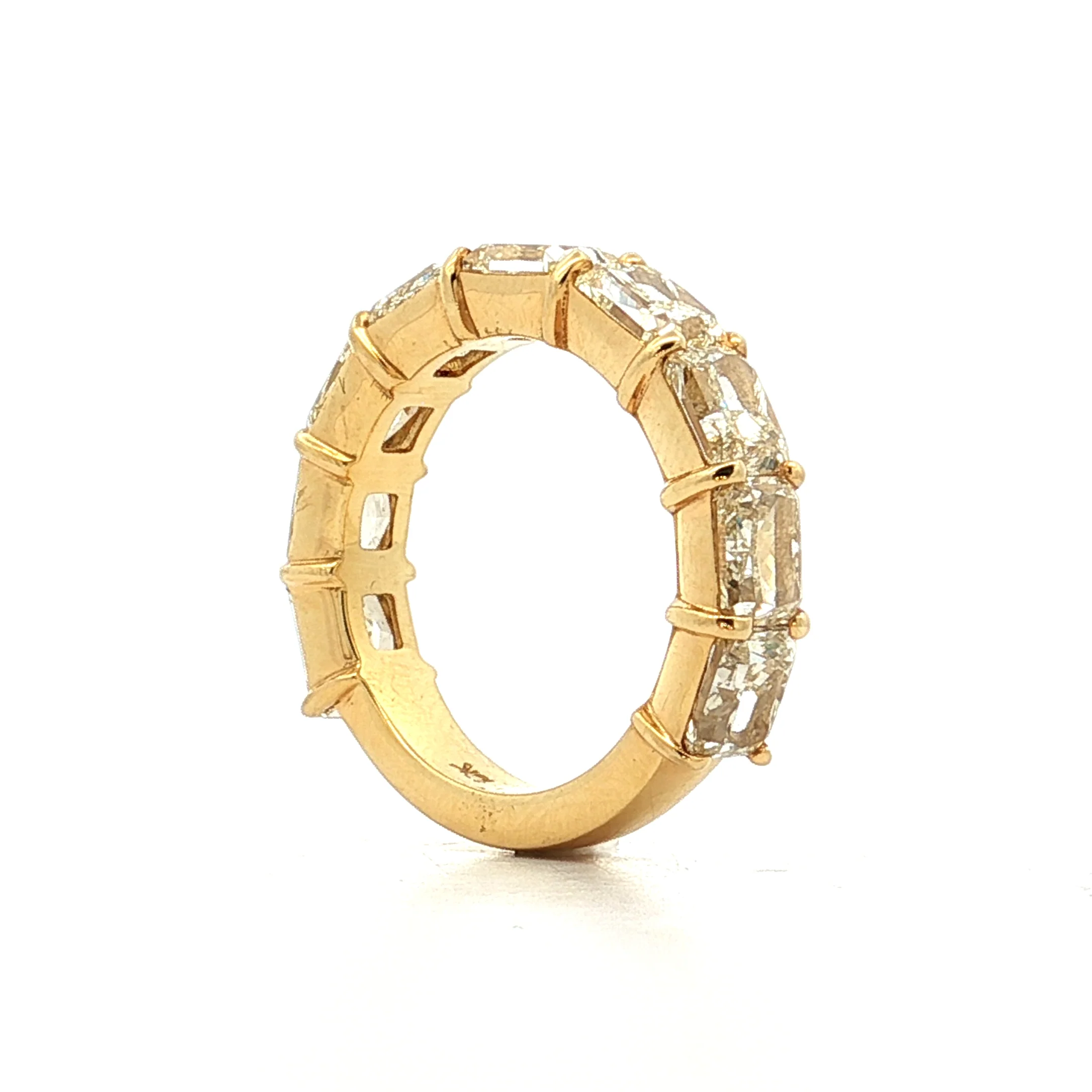 6.72 Radiant Cut Diamond Stacking Band 18k - Image 5