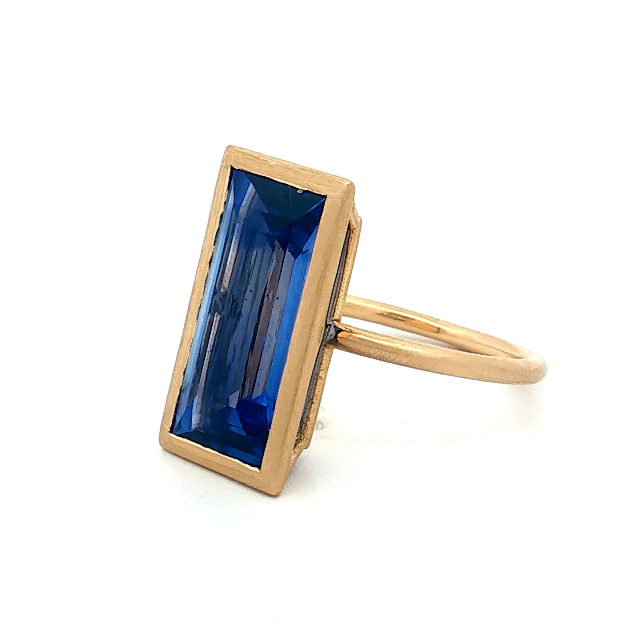 6.75 Baguette Cut Blue Sapphire Cocktail Ring 18k - Image 2