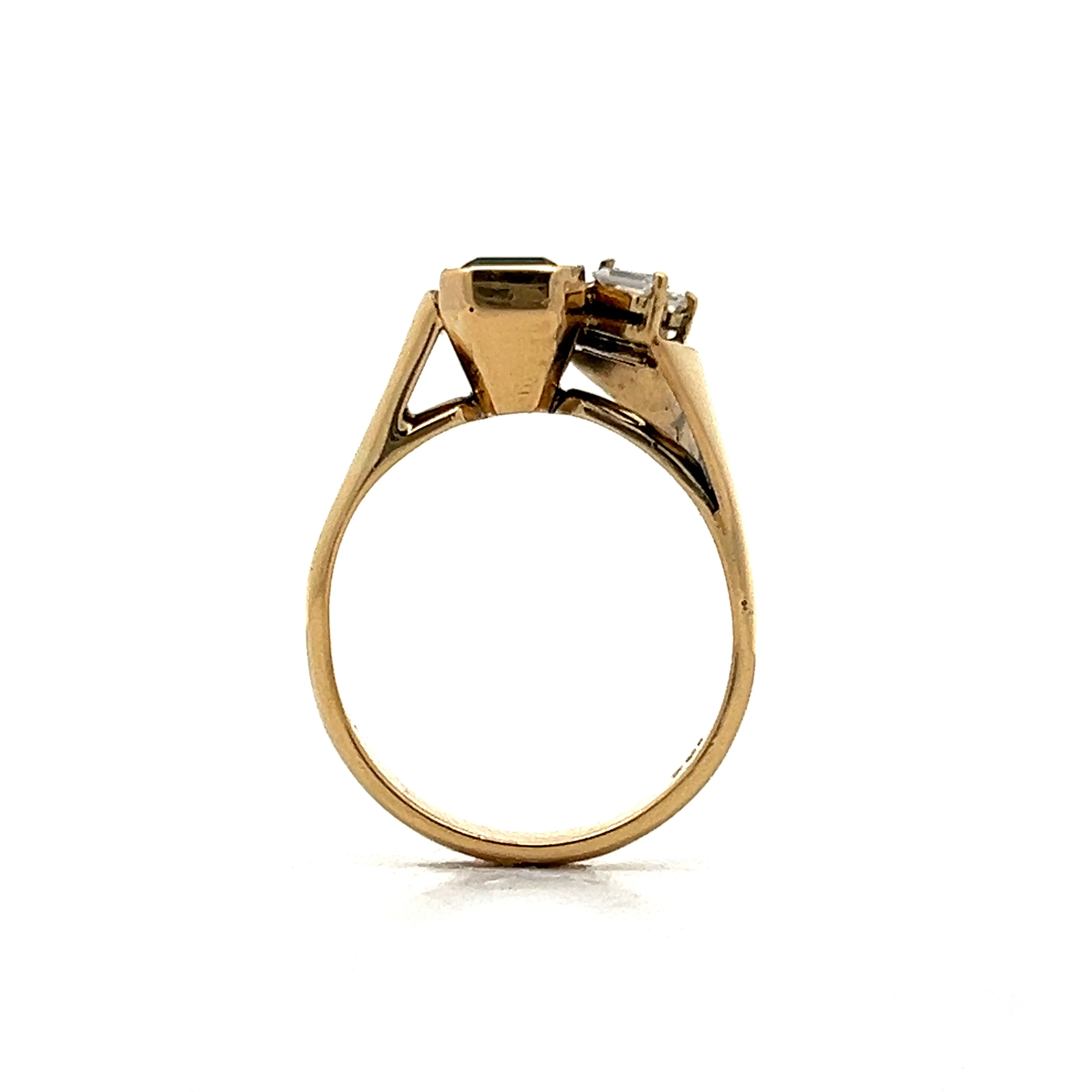 .60 Bezel Emerald & Diamond Cocktail Ring in 18k Yellow Gold - Image 4