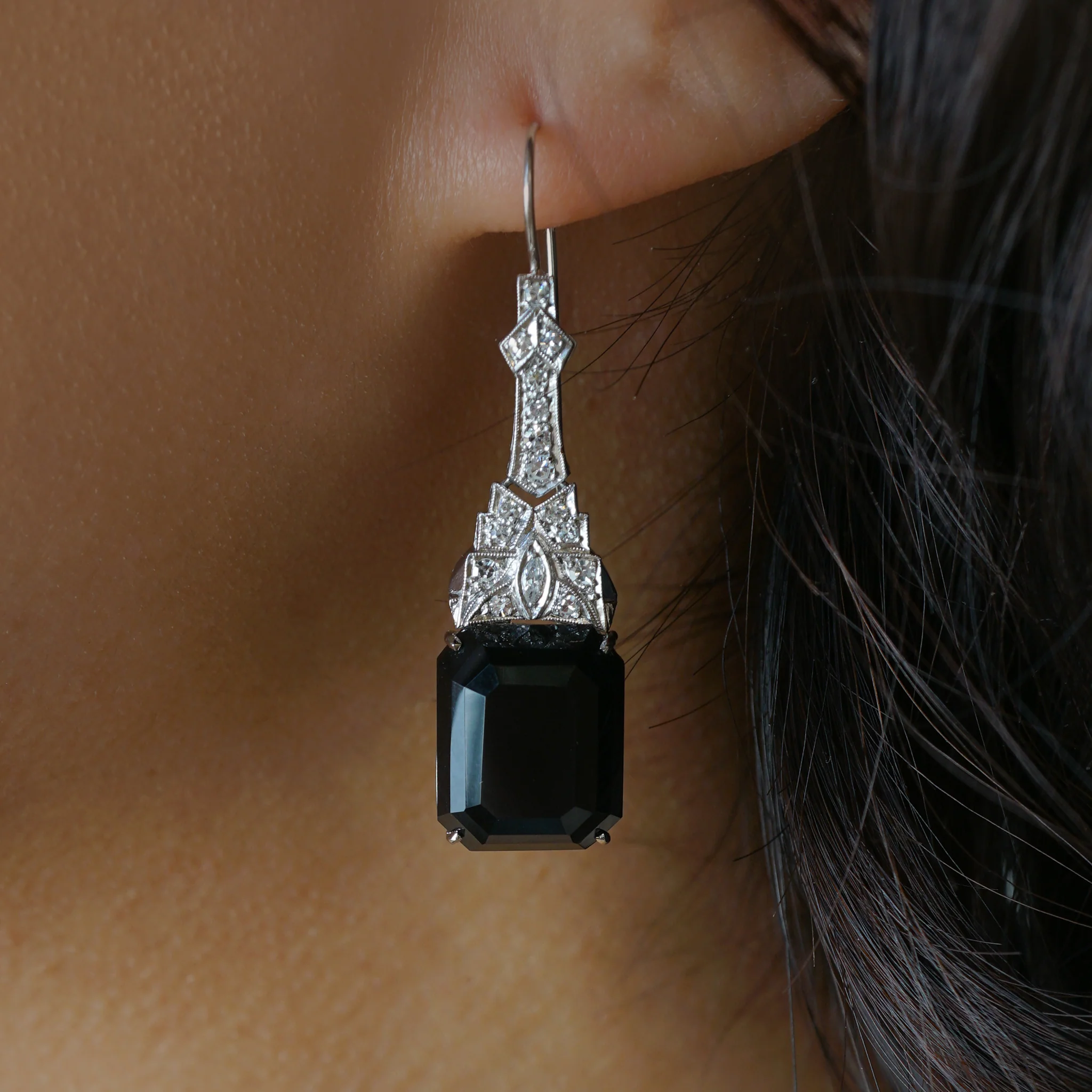 .62 Art Deco Diamond & Onyx Drop Earrings in Platinum - Image 4